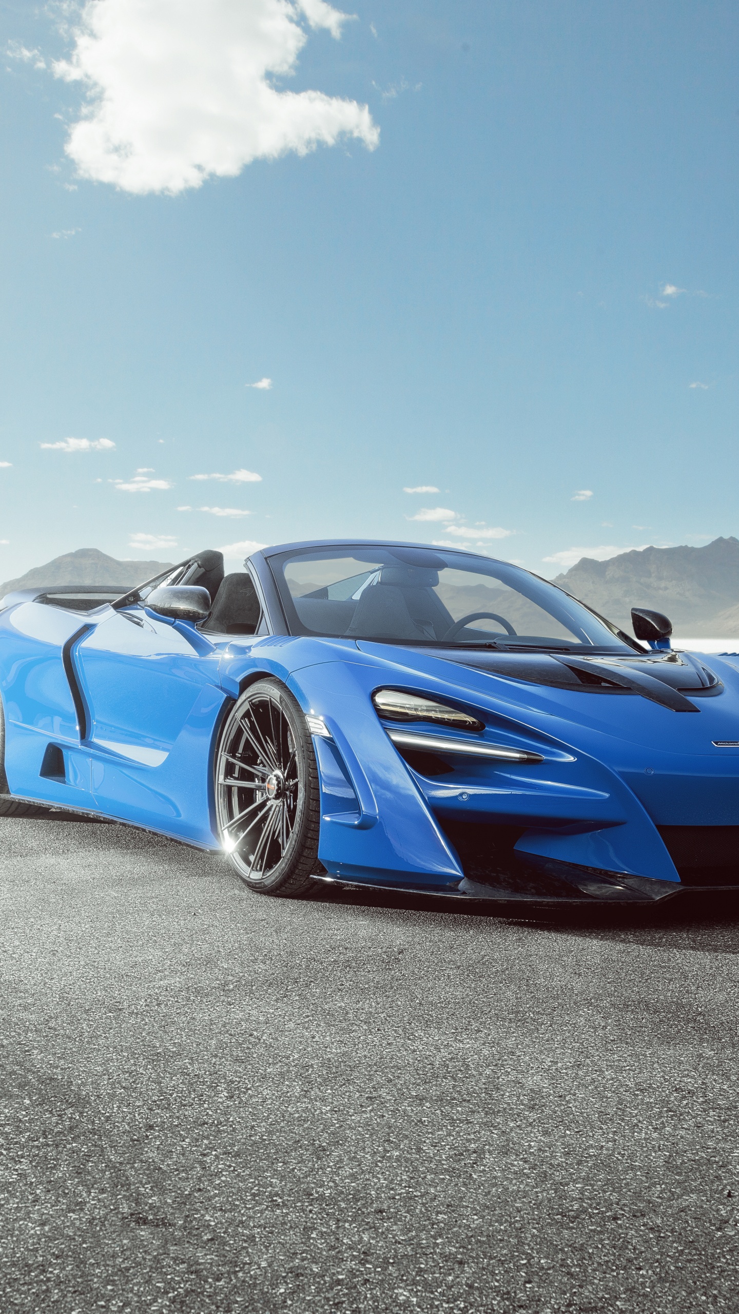 Blaues Auto, Sportwagen, Mclaren Automotive, Car, Mclaren. Wallpaper in 1440x2560 Resolution