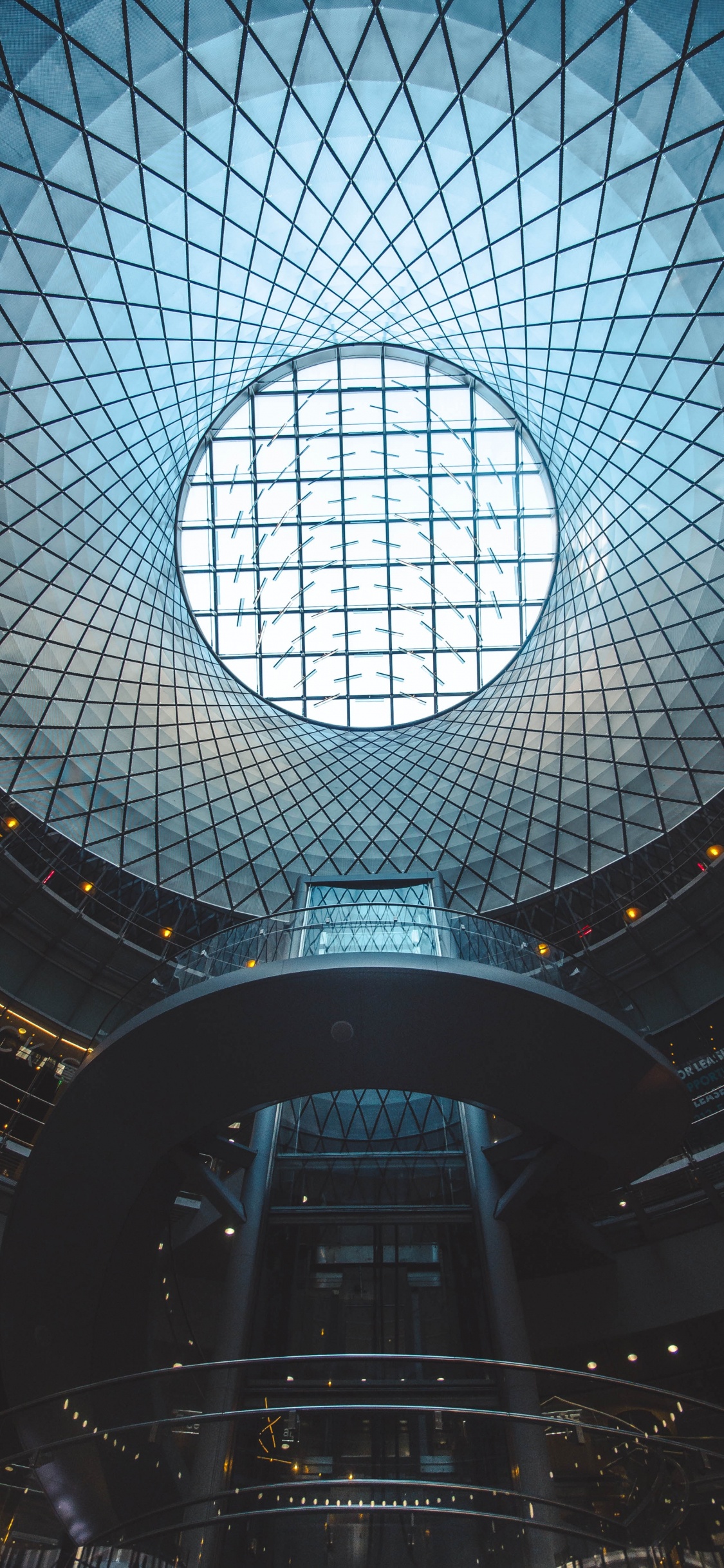 Techo Redondo Blanco y Negro. Wallpaper in 1125x2436 Resolution