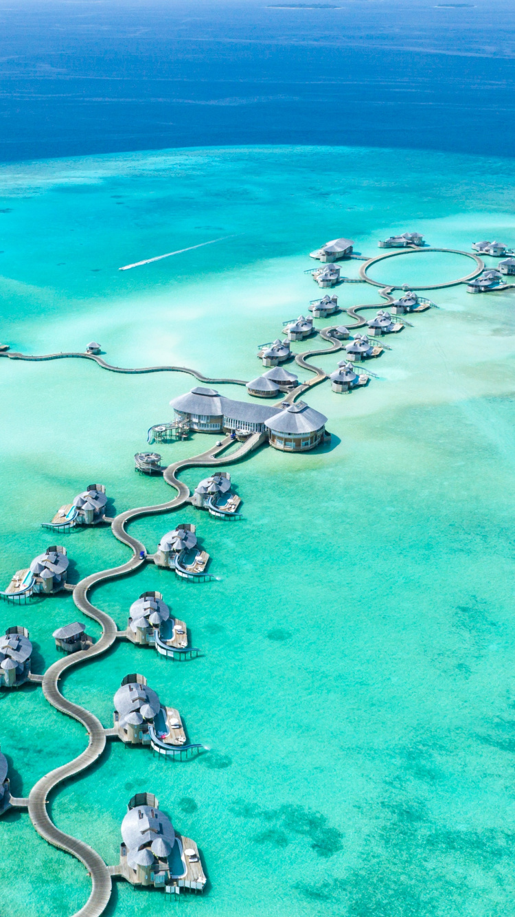 Antenne Bungalow Sur L'eau, Maldives, Villa, Bungalow, Mer. Wallpaper in 750x1334 Resolution