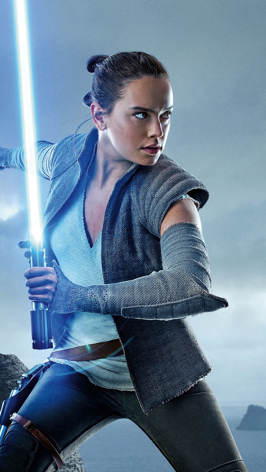 Star Wars El Último De Los Jedi, Rey, Daisy Ridley, BB-8, Star Wars. Wallpaper in 1080x1920 Resolution