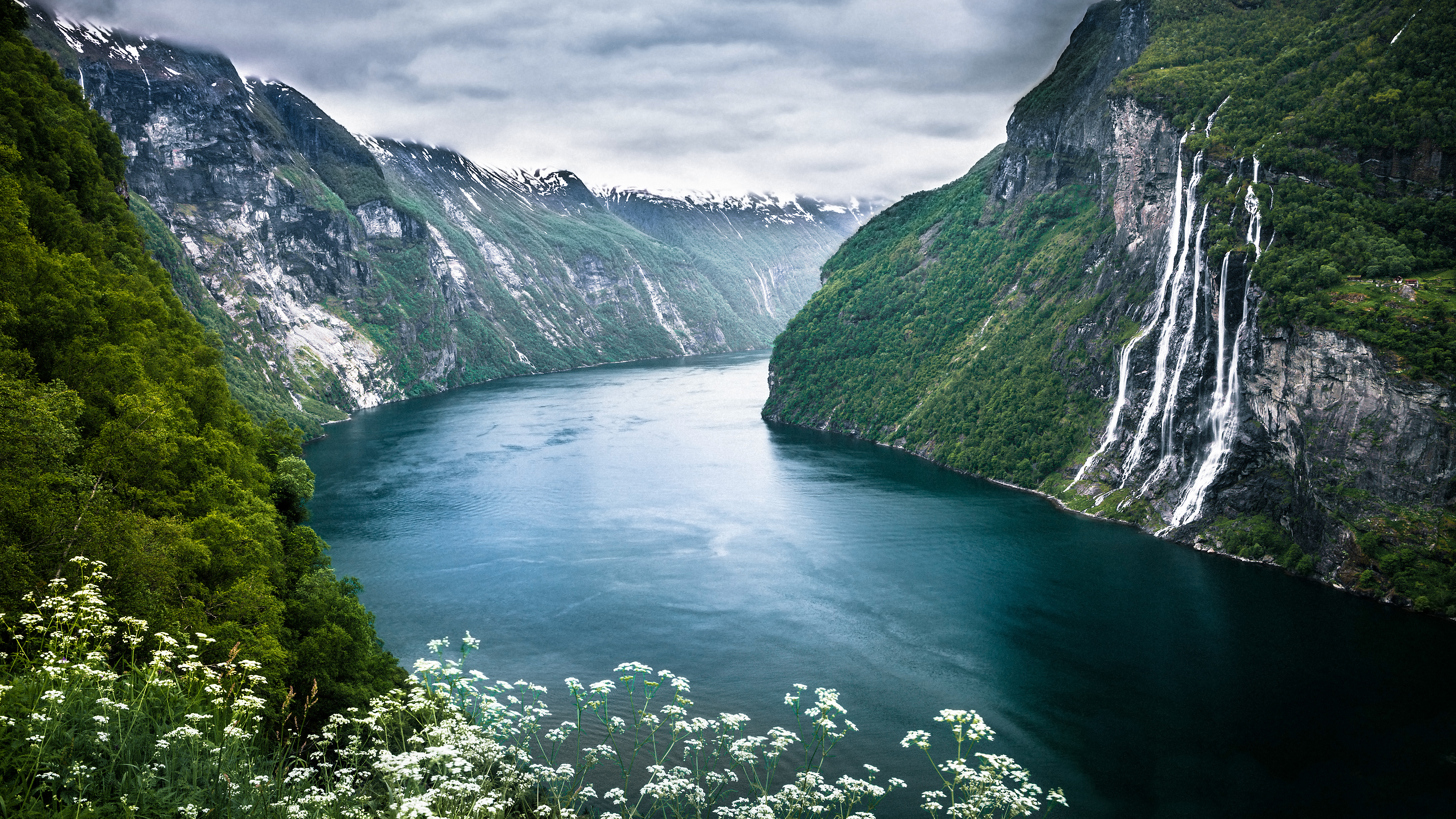 Seven Sisters Waterfall, Geirangerfjord, Geiranger, Skagefl, Fjord. Wallpaper in 3840x2160 Resolution