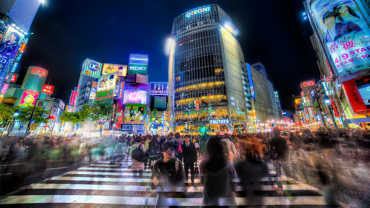 People Walking on Street During Nighttime. Wallpaper in 1280x720 Resolution