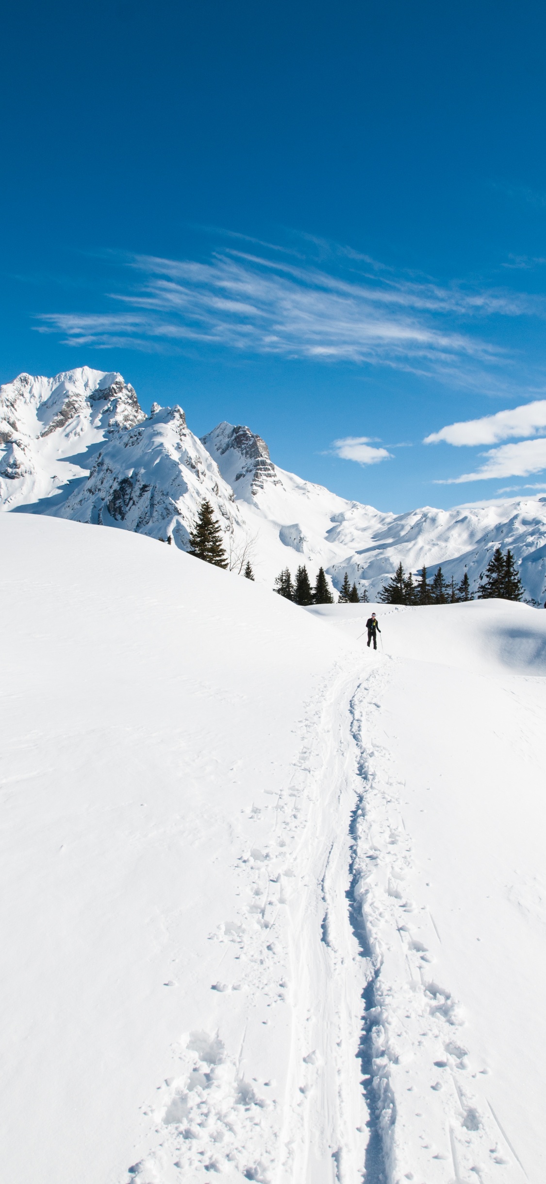 Snow, Winter, Mountainous Landforms, Mountain, Piste. Wallpaper in 1125x2436 Resolution