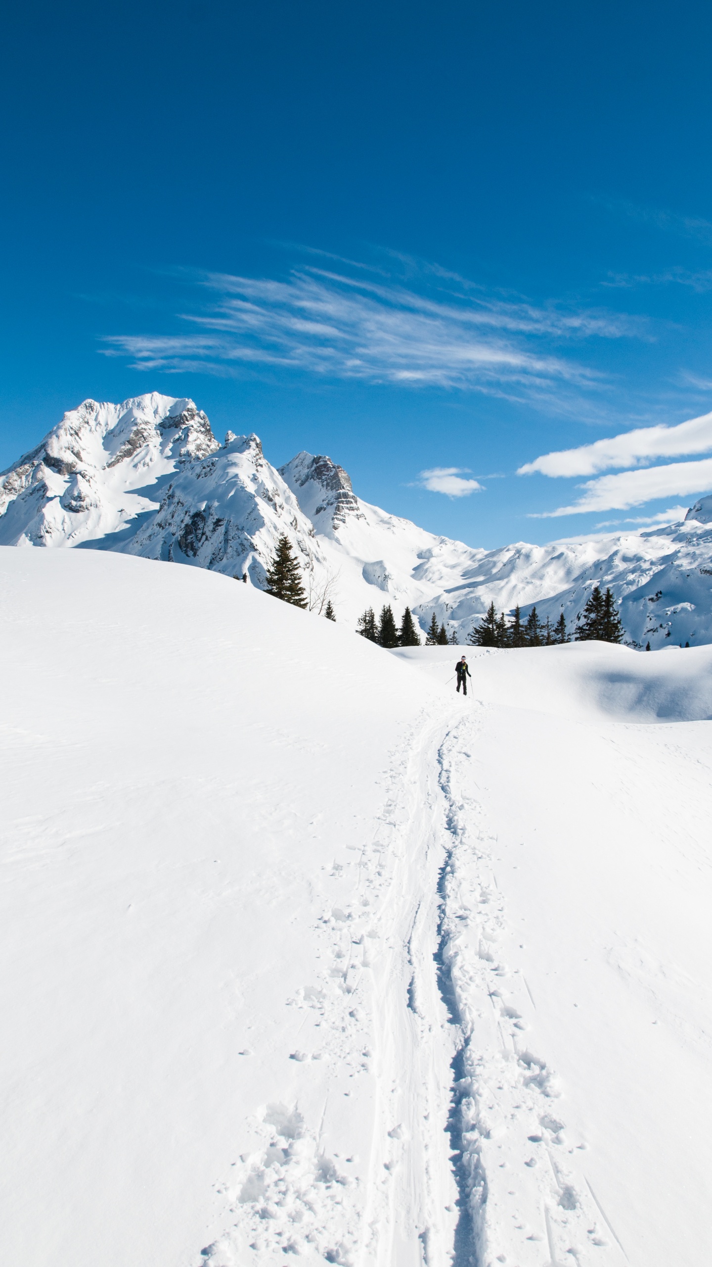 Schnee, Winter, Bergigen Landschaftsformen, Bergkette, Gletscher-landform. Wallpaper in 1440x2560 Resolution