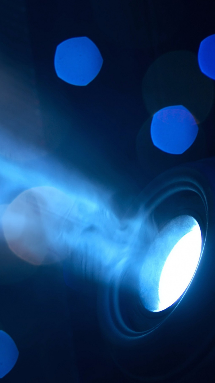 Blue and White Bokeh Lights. Wallpaper in 750x1334 Resolution