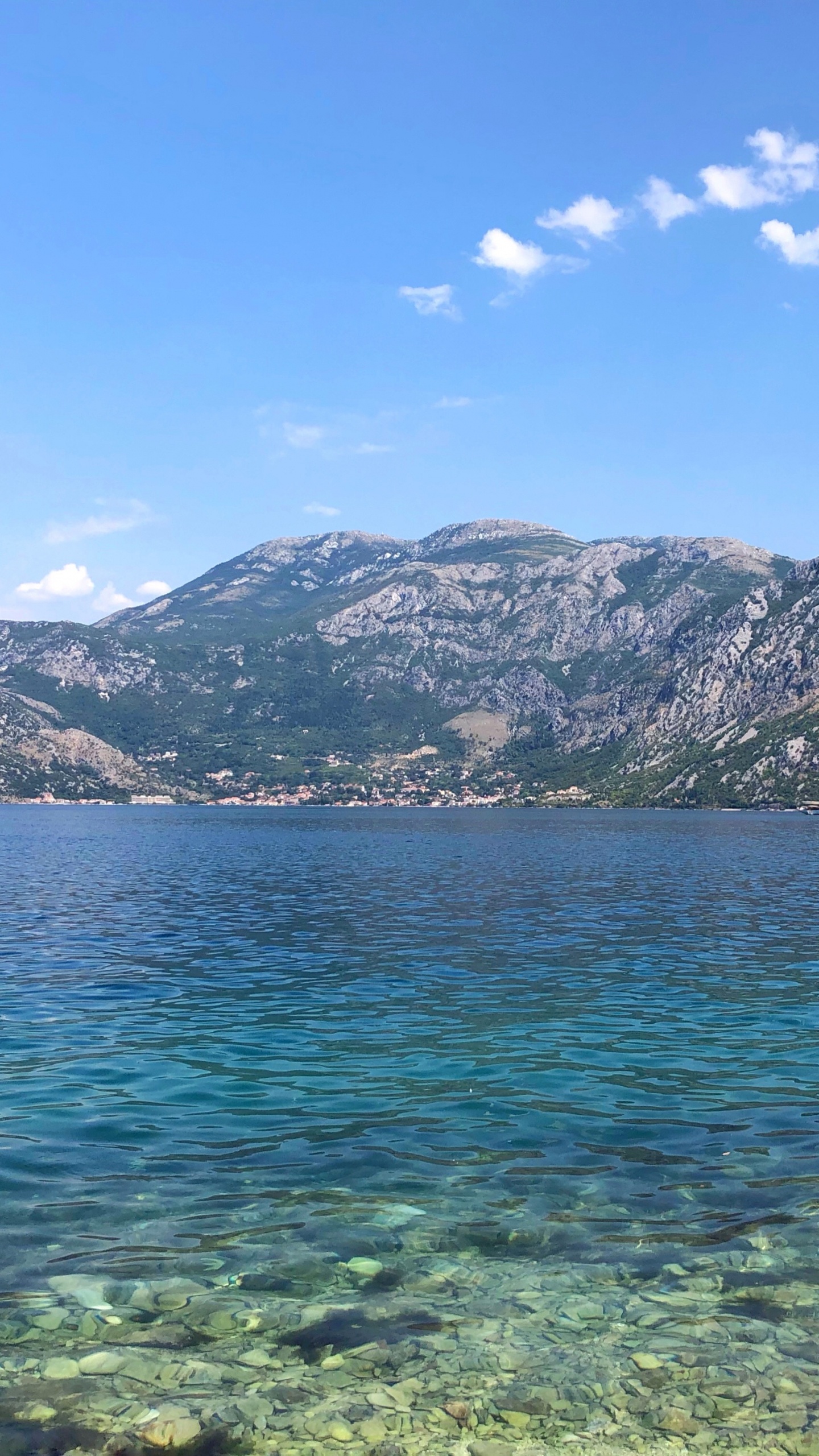 Les Reliefs Montagneux, Gamme de Montagne, Azure, Turquoise, Aqua. Wallpaper in 1440x2560 Resolution