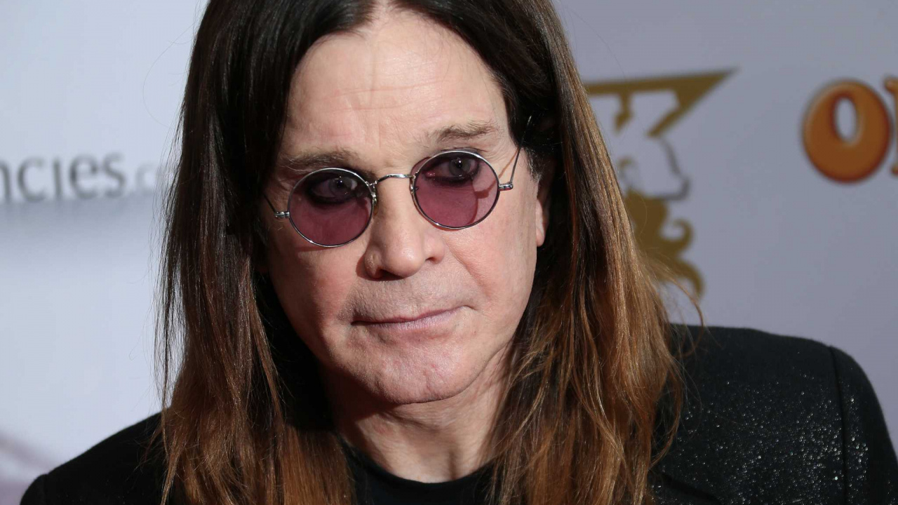 Pas Plus de Tours II, Black Sabbath, Coiffure, Menton, Soins de la Vision. Wallpaper in 1280x720 Resolution