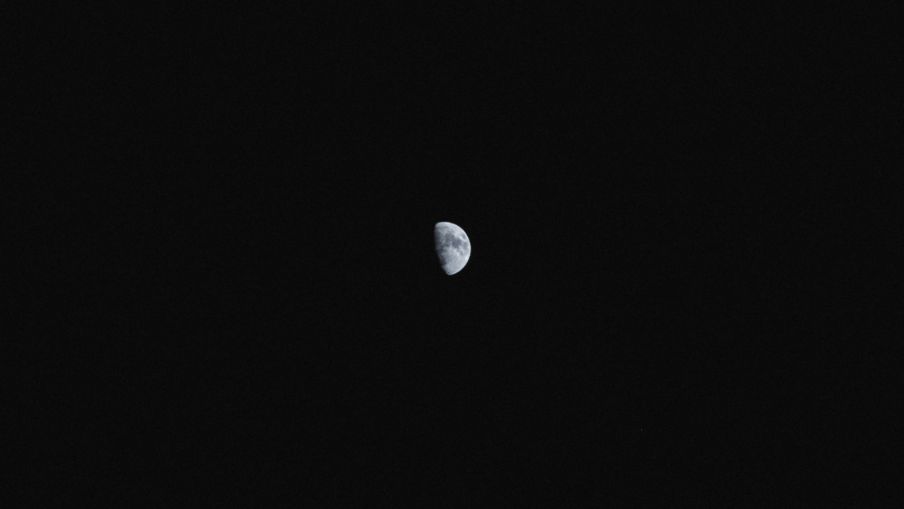 Luna Llena en el Cielo. Wallpaper in 1280x720 Resolution