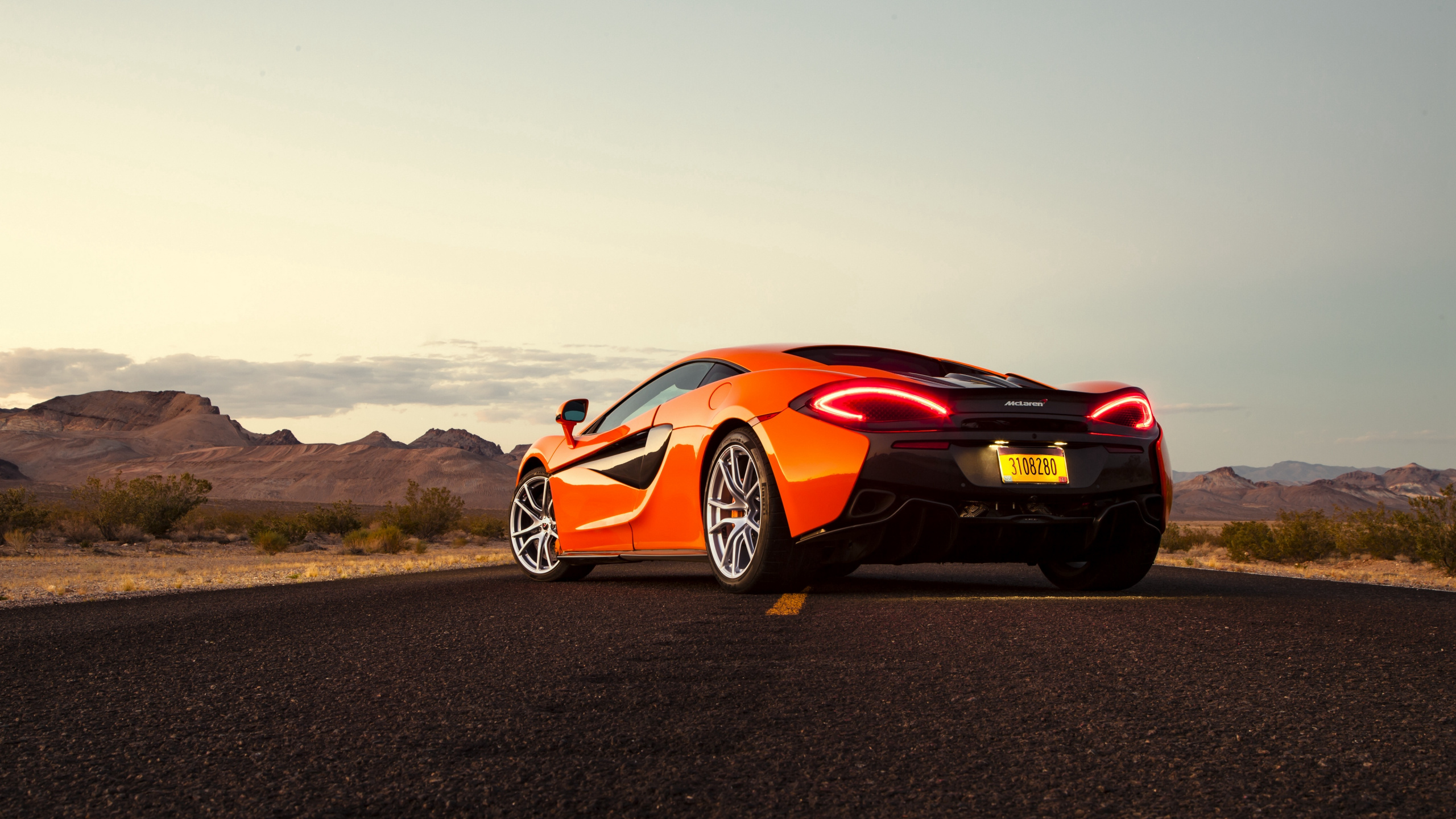 2019 McLaren 570S, 2016 Mclaren 570s, Mclaren Automotive, Mclaren, Sports Car. Wallpaper in 2560x1440 Resolution