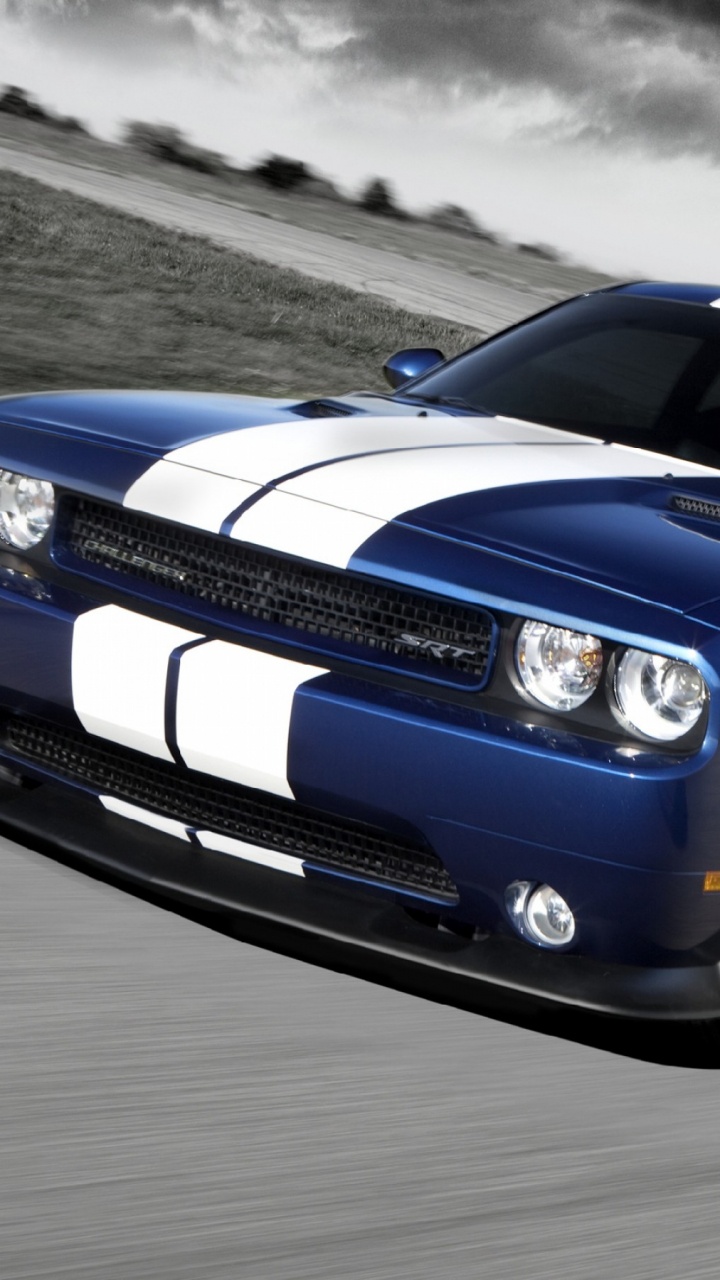 Chevrolet Camaro Bleu et Blanc. Wallpaper in 720x1280 Resolution