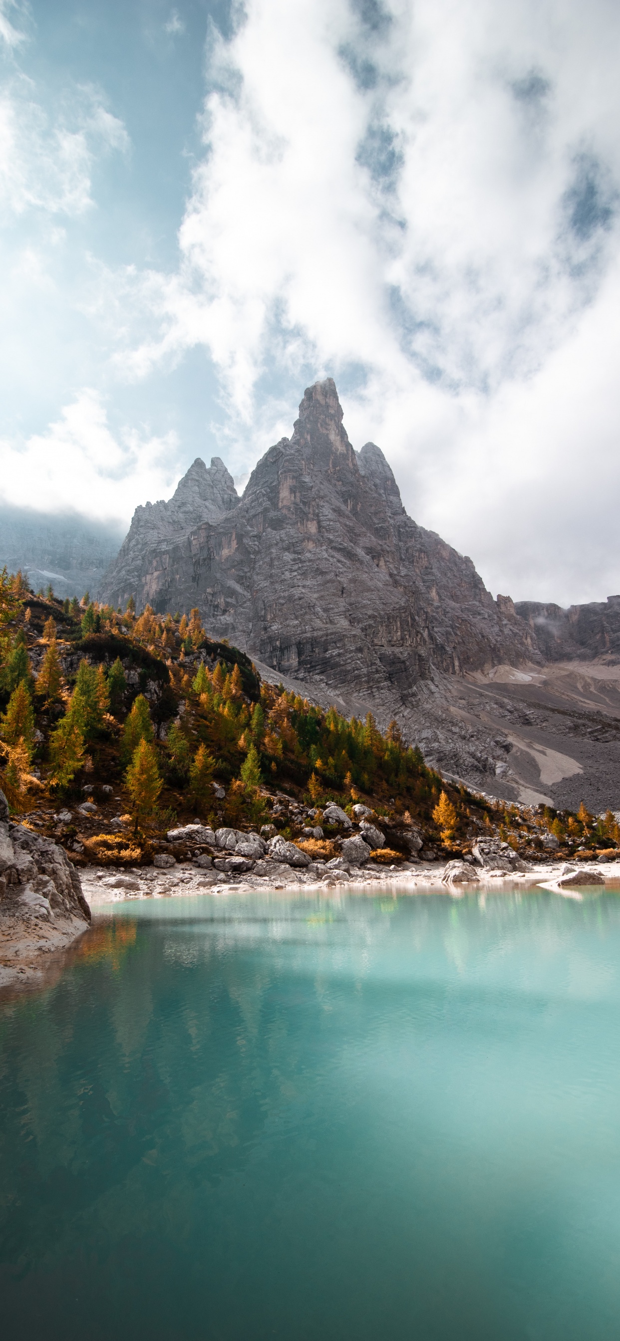 Wildnis, Natur, Bergigen Landschaftsformen, Blau, Cloud. Wallpaper in 1242x2688 Resolution