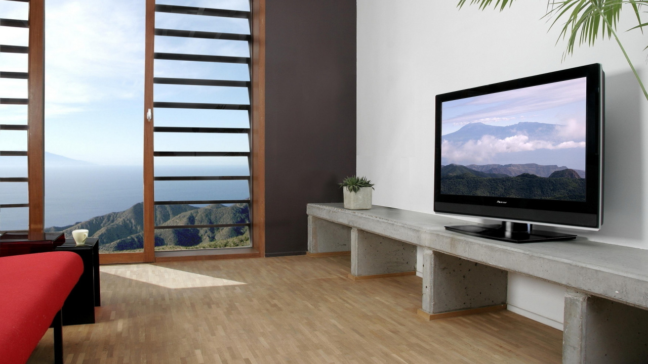 TV de Pantalla Plana Negra en Estante de tv de Madera Blanca. Wallpaper in 1280x720 Resolution