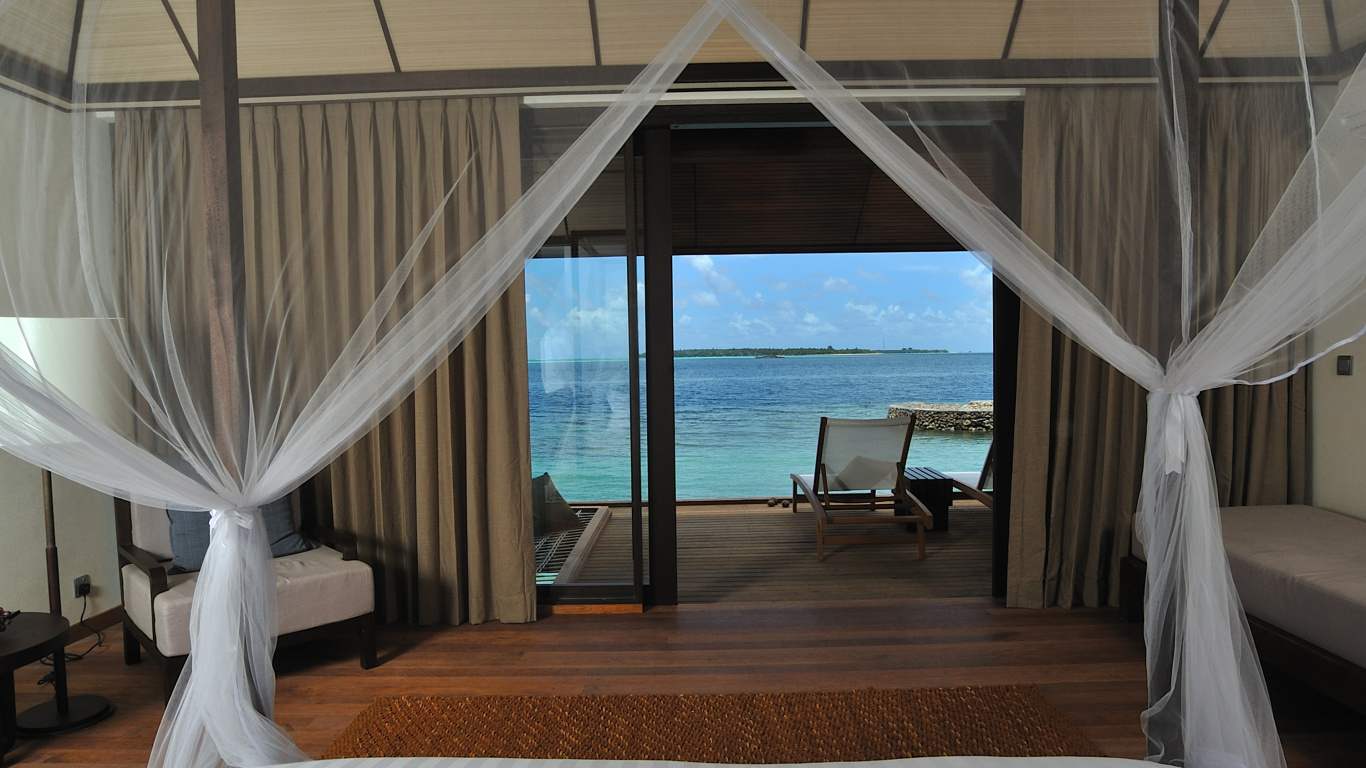 Ari环礁, 度假村, 房间, 酒店, 卧室 壁纸 1366x768 允许