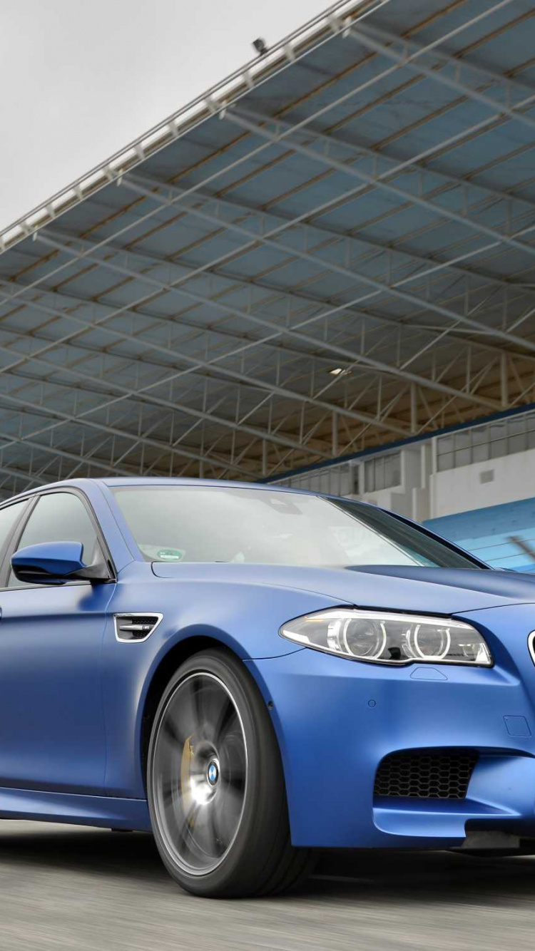 Blau Bmw m3 Coupe. Wallpaper in 750x1334 Resolution