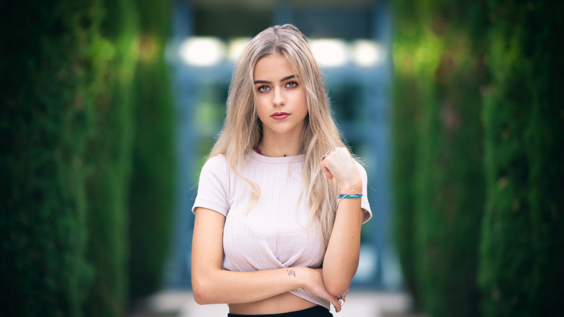 Hair, Green, Blond, Face, Beauty. Wallpaper in 1920x1080 Resolution