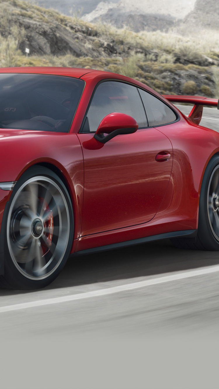 Roter Bmw m 3 Tagsüber Unterwegs. Wallpaper in 750x1334 Resolution