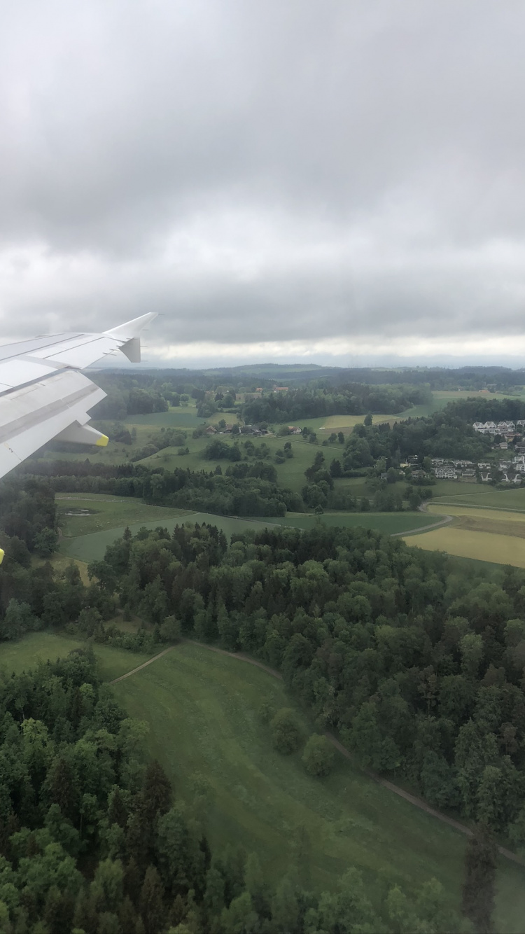 Flug, Birds Eye View, Physik, Verkehrsflugzeug, Ebene. Wallpaper in 750x1334 Resolution