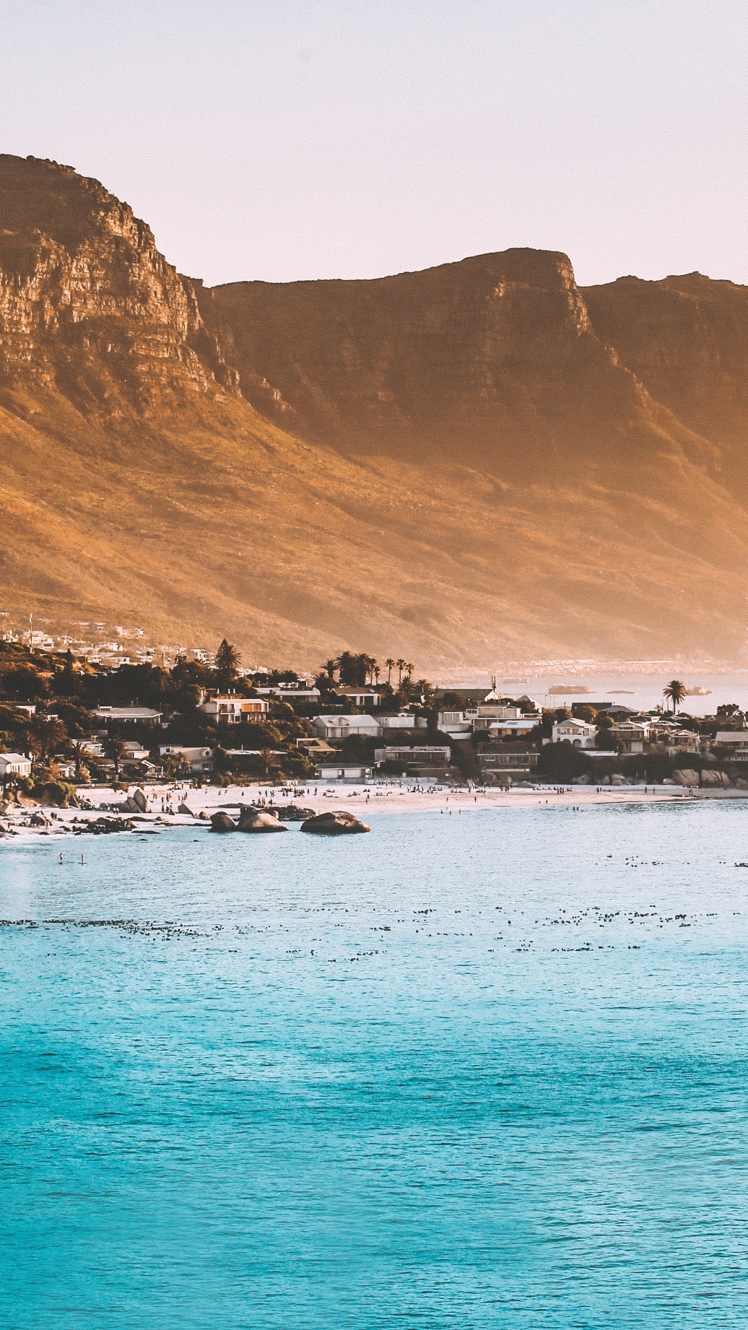 Camps Bay, Four, Clifton, Plage de Rochers, Péninsule du Cap. Wallpaper in 1080x1920 Resolution