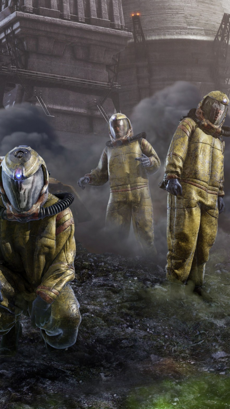 Hombre en Traje de Camuflaje Verde y Negro Sosteniendo Rifle. Wallpaper in 750x1334 Resolution