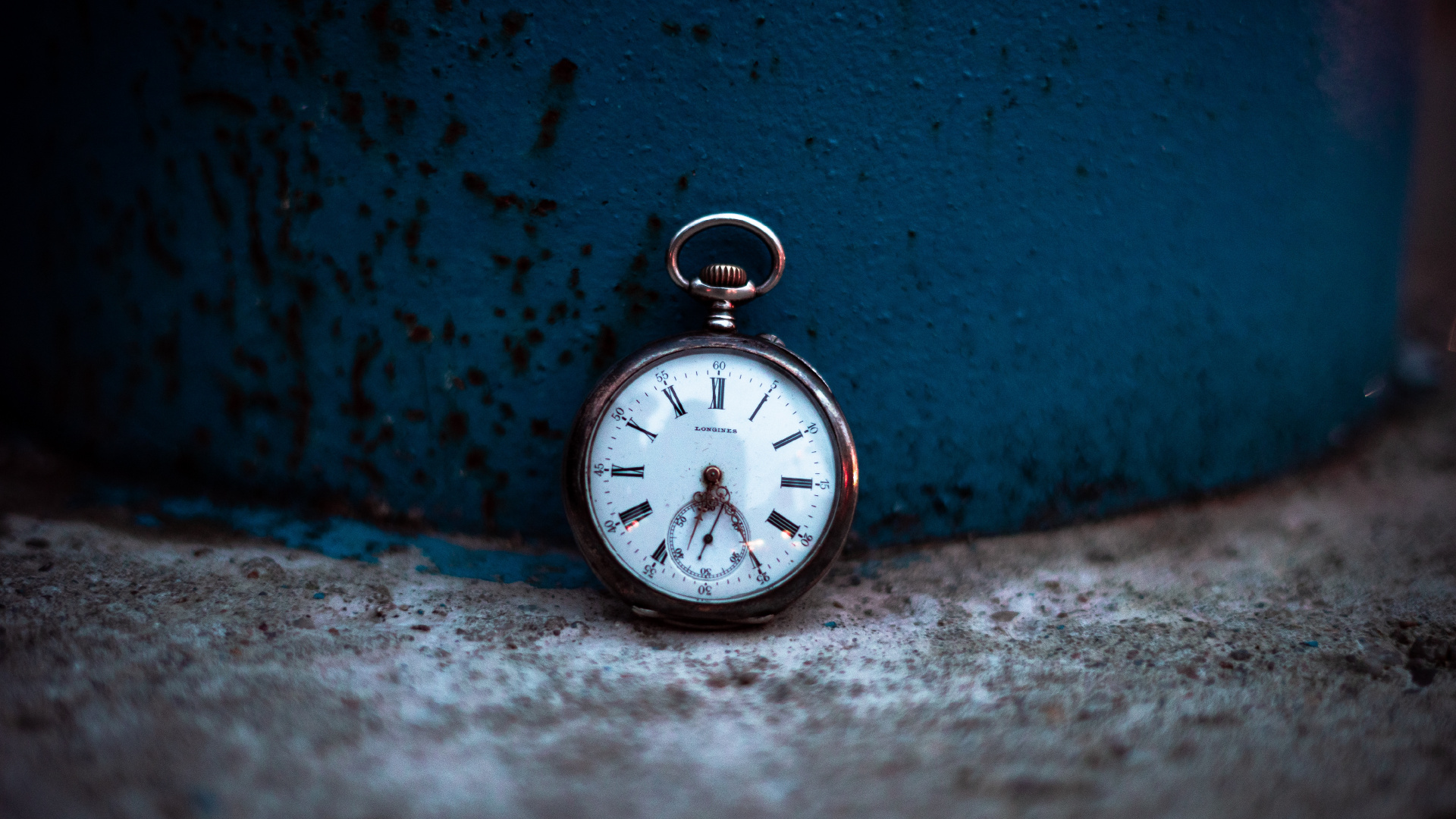 Silver Pocket Watch at 10 00. Wallpaper in 1920x1080 Resolution