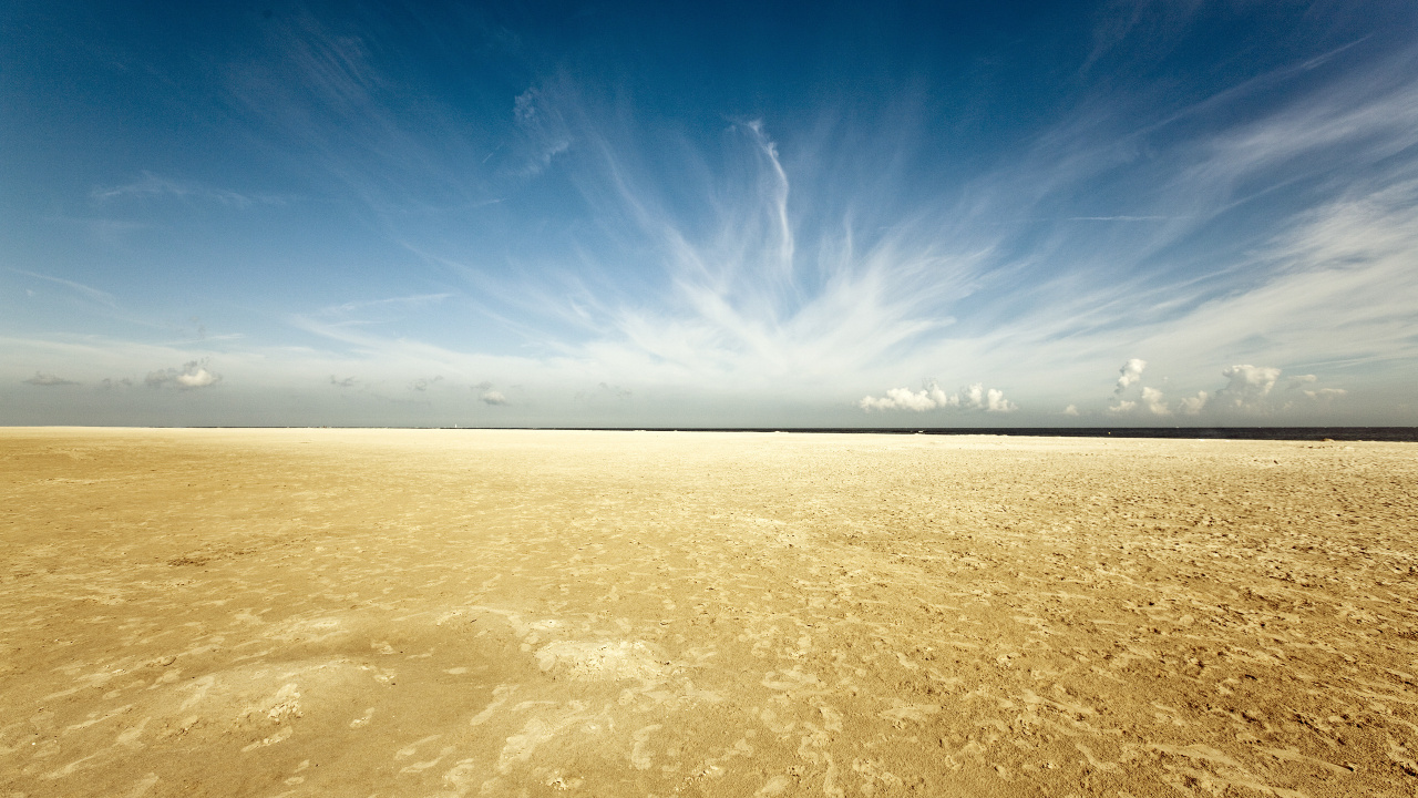 Brown Sand Under Blue Sky During Daytime. Wallpaper in 1280x720 Resolution