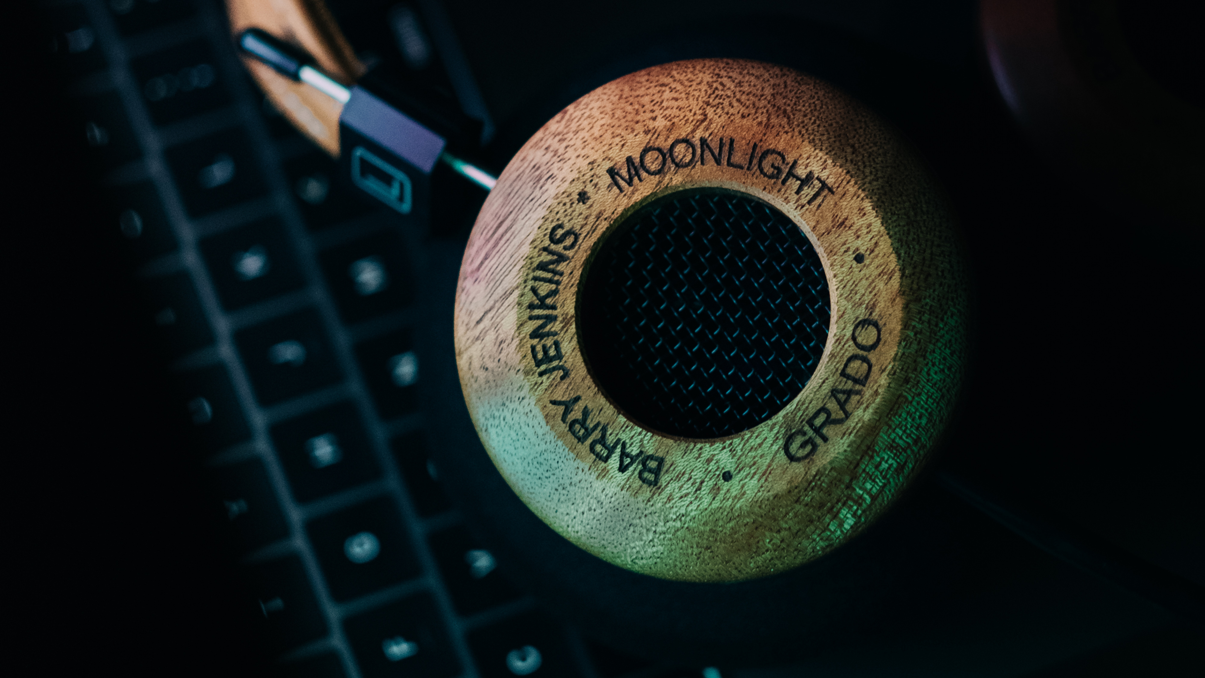 Auriculares, la Señal de Audio, Equipo de Audio, Gadget, Circulo. Wallpaper in 3840x2160 Resolution