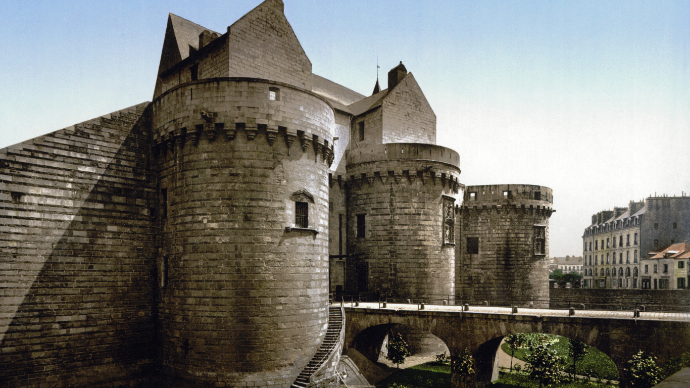 城堡, 防御工事, 中世纪建筑风格, 护城河, 历史站 壁纸 1366x768 允许