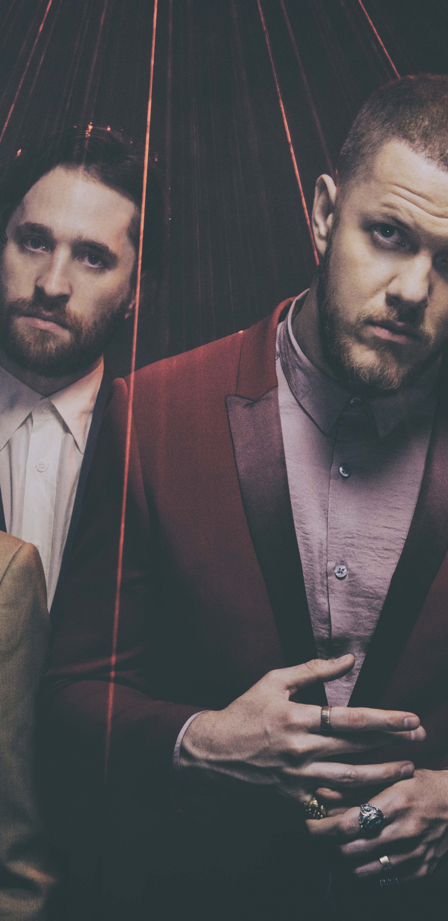 el Conjunto Musical, el Vello Facial, Traje, Barba, Ropa Formal. Wallpaper in 1440x2960 Resolution