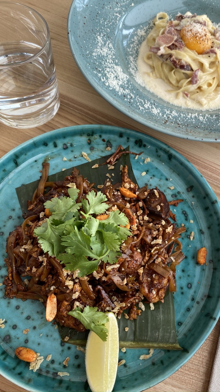 Gericht, Vegetarische Küche, Pasta, Zutaten, Kochen. Wallpaper in 720x1280 Resolution