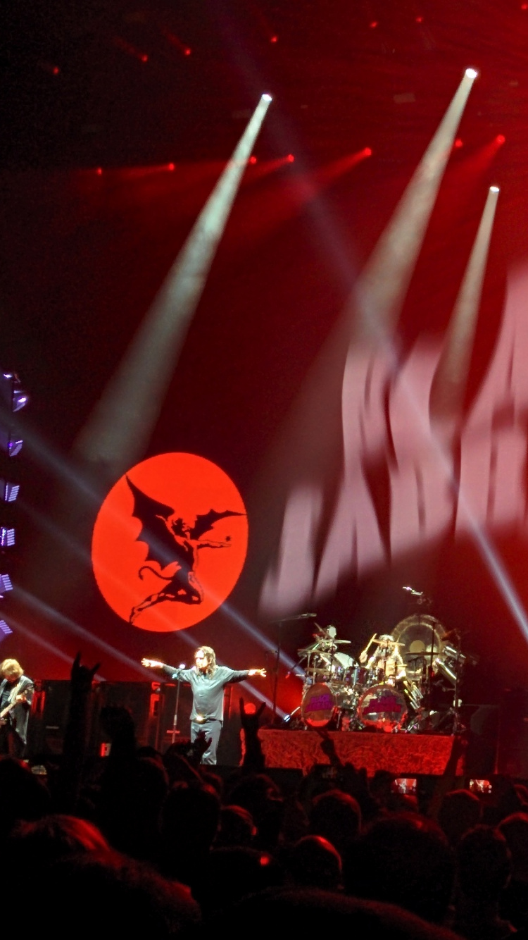 Black Sabbath, Heavy Metal, Paranoid, Musical Ensemble, Performance. Wallpaper in 750x1334 Resolution