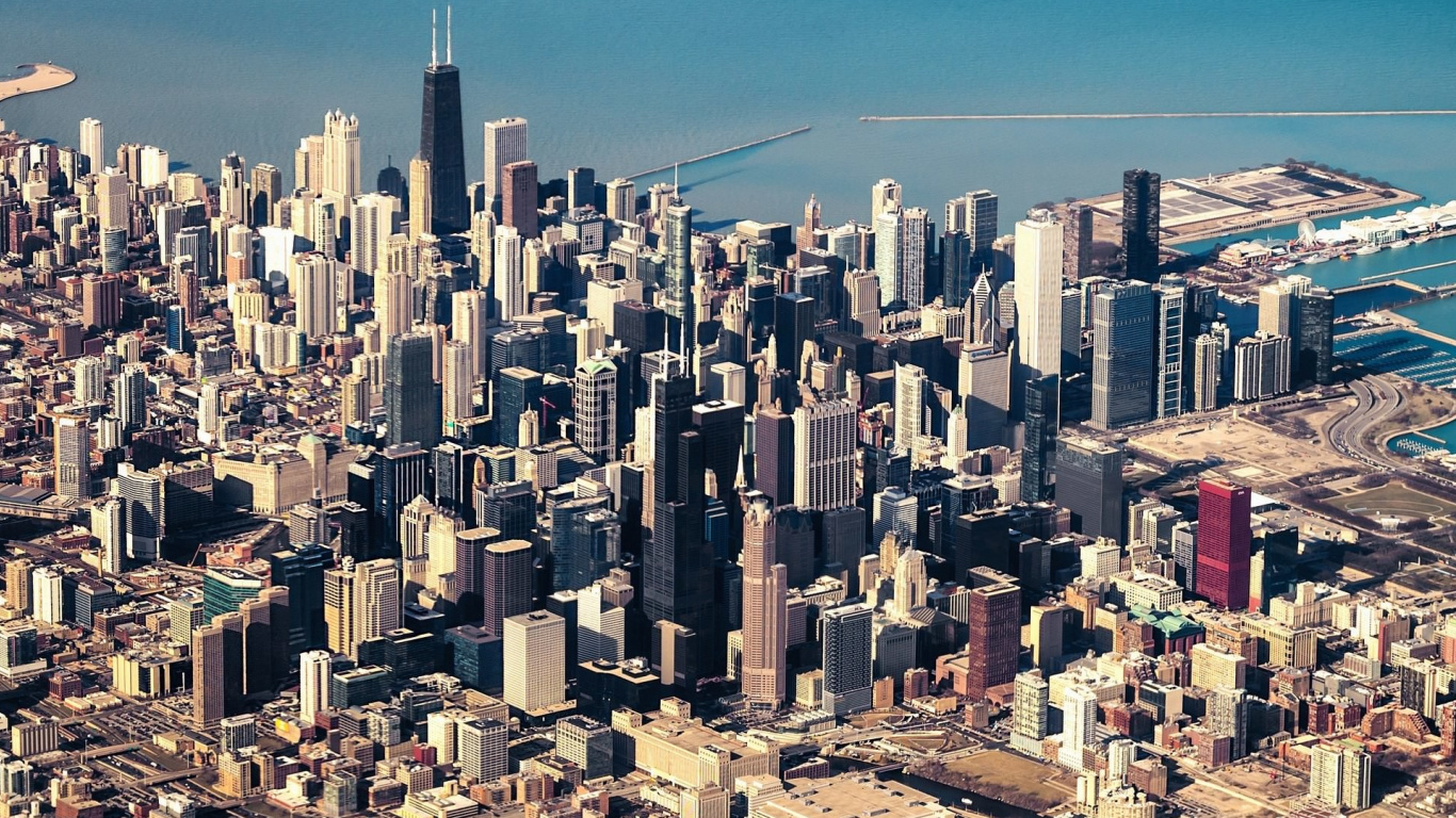 Vue Aérienne Des Bâtiments de la Ville Pendant la Journée. Wallpaper in 1366x768 Resolution