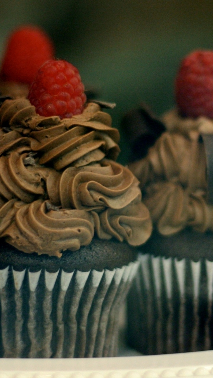 Chocolate Cupcake With Strawberry on Top. Wallpaper in 720x1280 Resolution