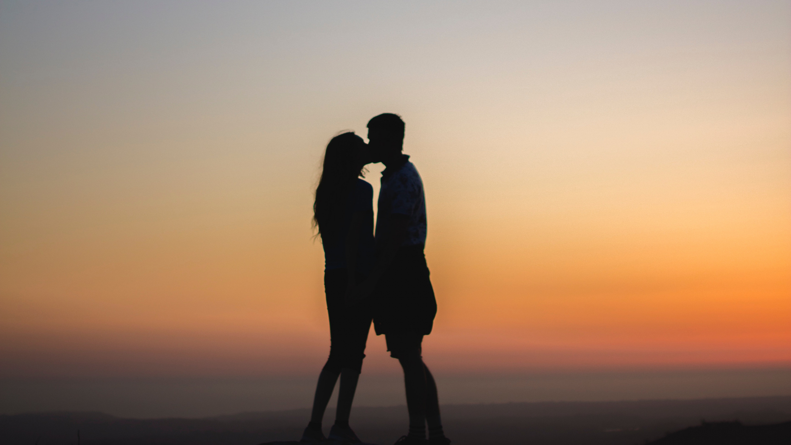 Silhouette, Baiser, Couple, Les Gens Dans la Nature, Amour. Wallpaper in 2560x1440 Resolution