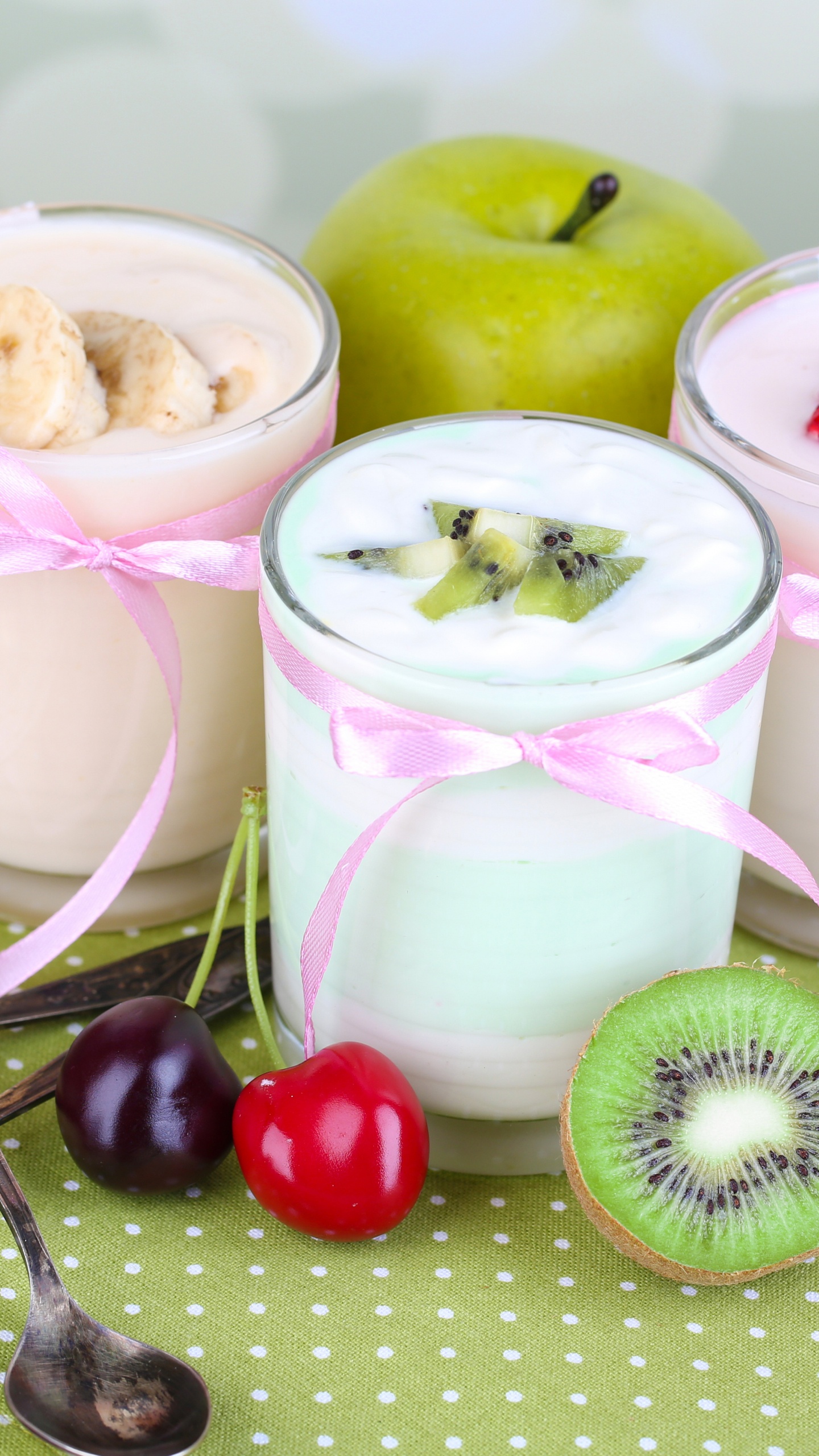 Sliced Apple and Strawberry on White Ceramic Bowl. Wallpaper in 1440x2560 Resolution