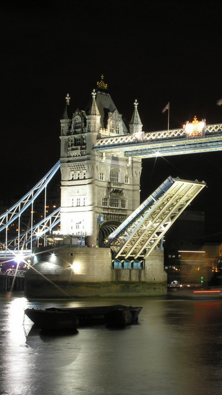 Pont Blanc Pendant la Nuit. Wallpaper in 750x1334 Resolution