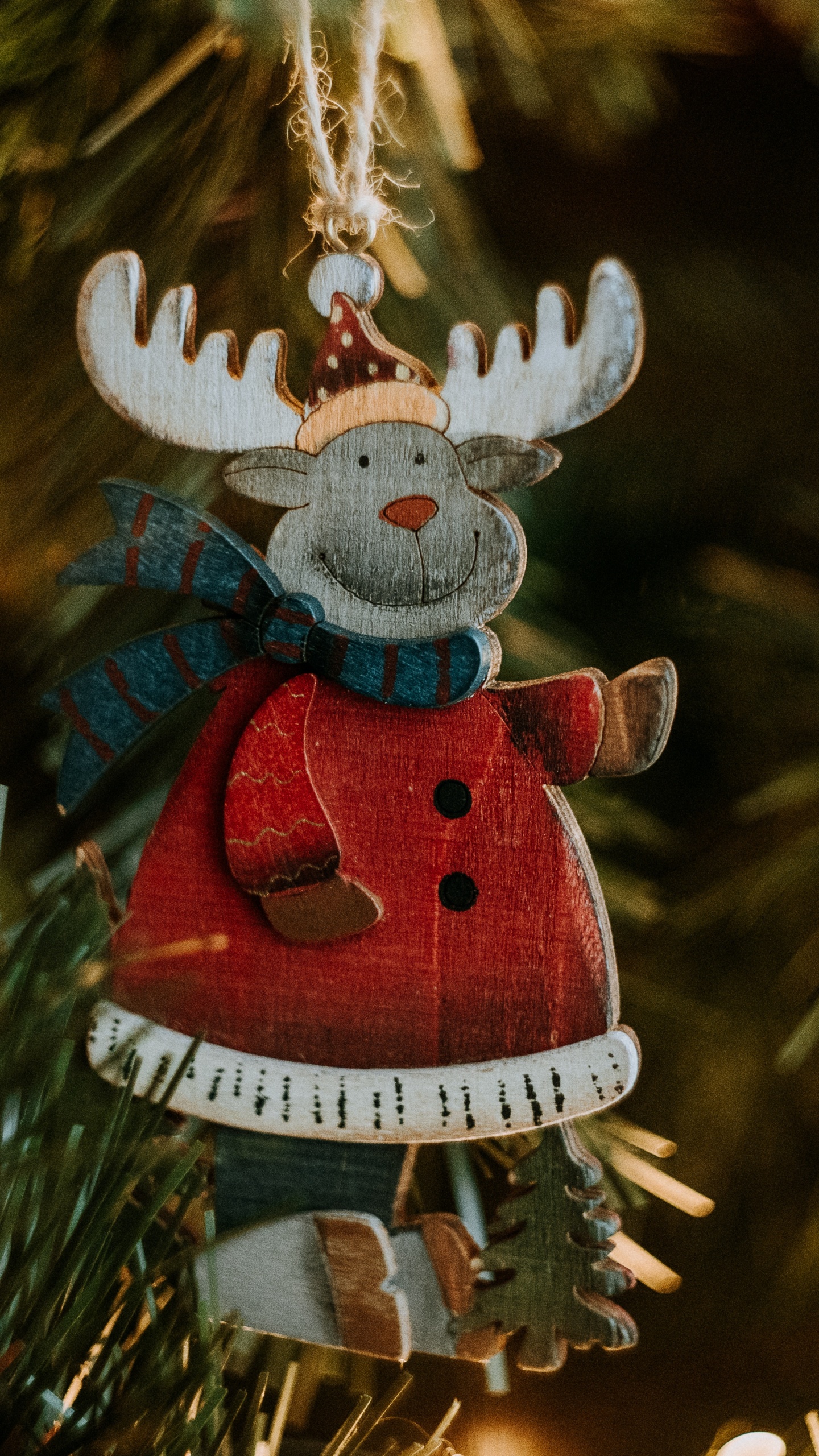 Weihnachten, Weihnachtsbaum, Christmas Ornament, Baum, Weihnachtsdekoration. Wallpaper in 1440x2560 Resolution