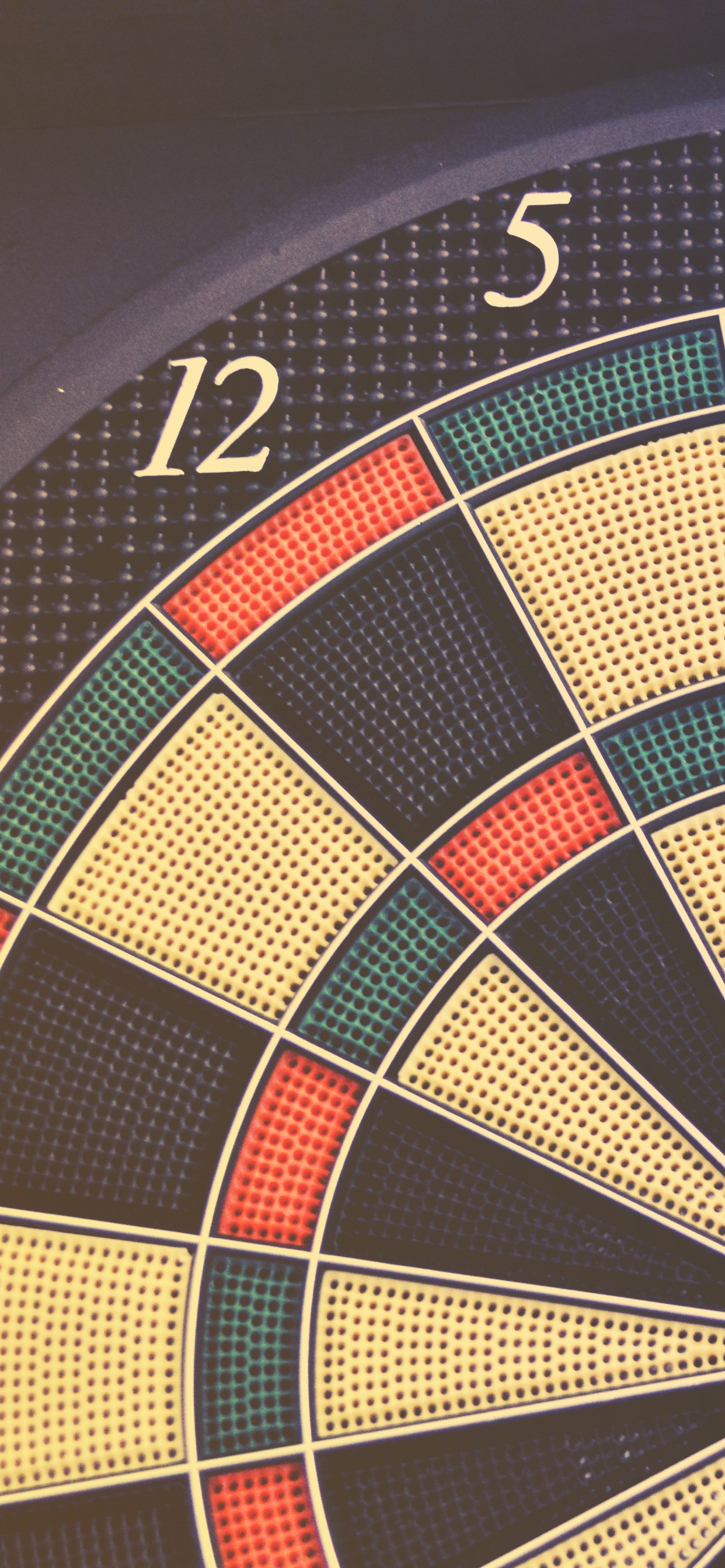 Black Red and Yellow Round Analog Clock. Wallpaper in 1242x2688 Resolution