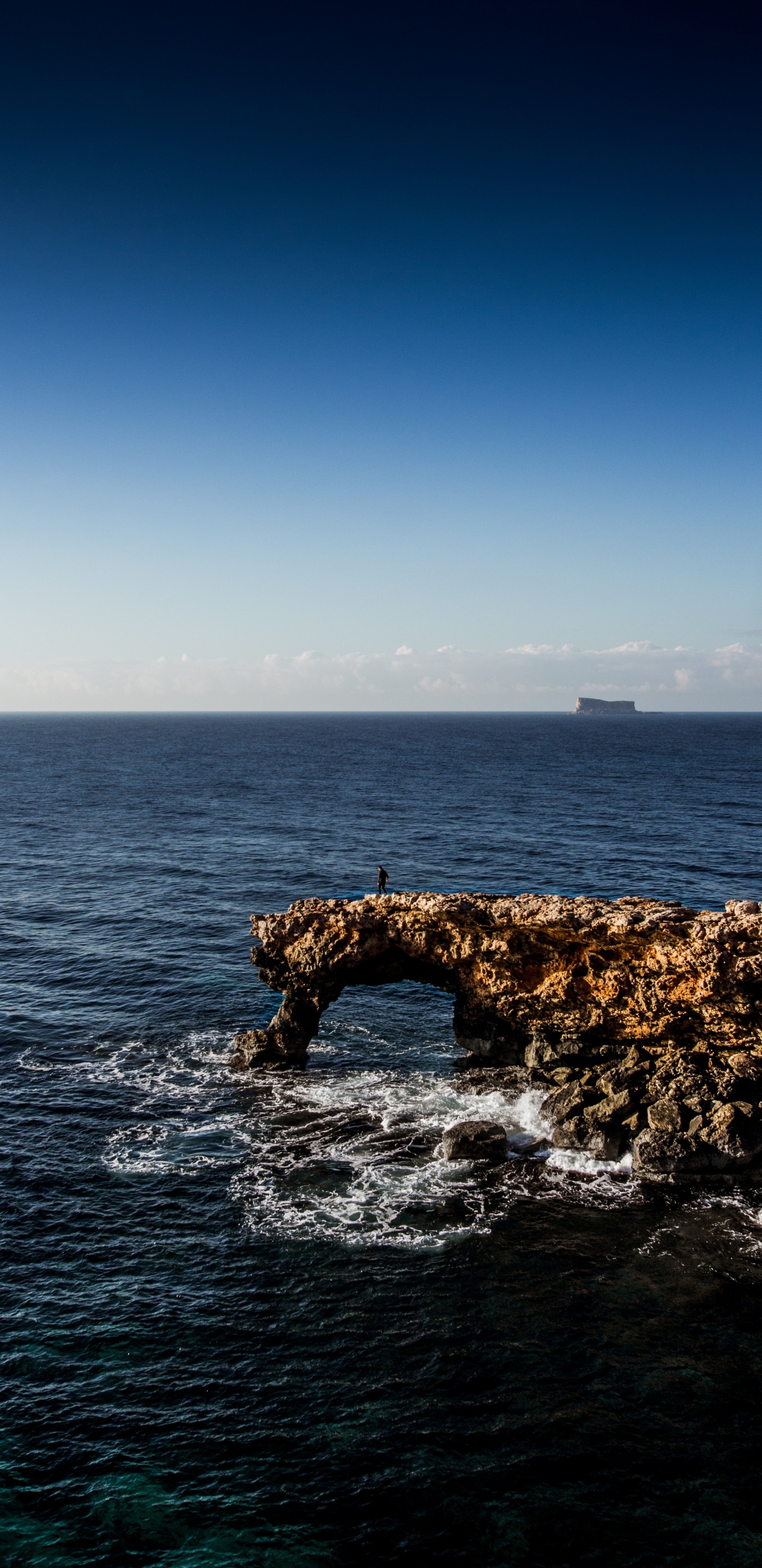 Sea, Coast, Beach, Shore, Cliff. Wallpaper in 1440x2960 Resolution