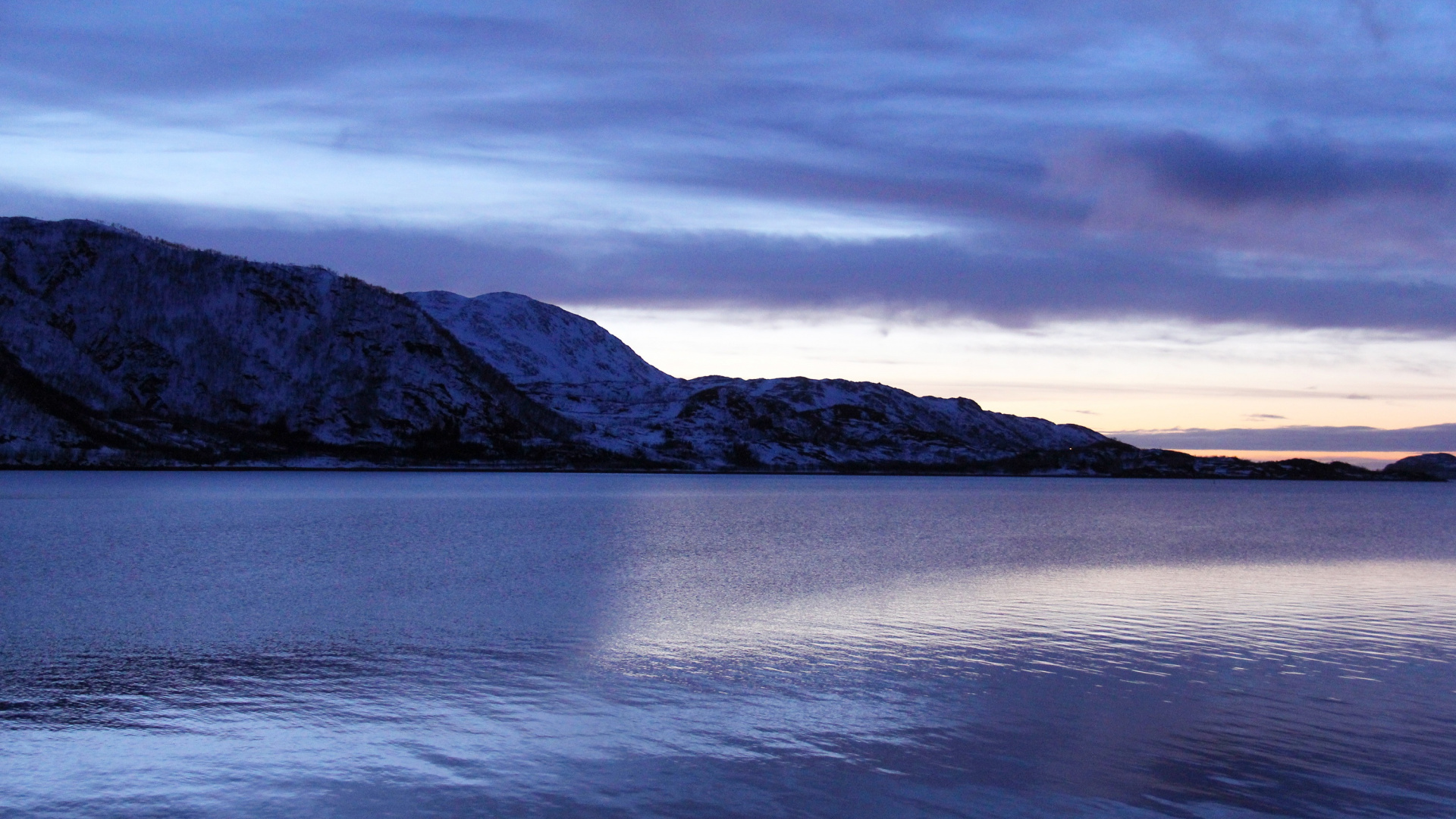 Body of Water Near Mountain Under Cloudy Sky During Daytime. Wallpaper in 1920x1080 Resolution