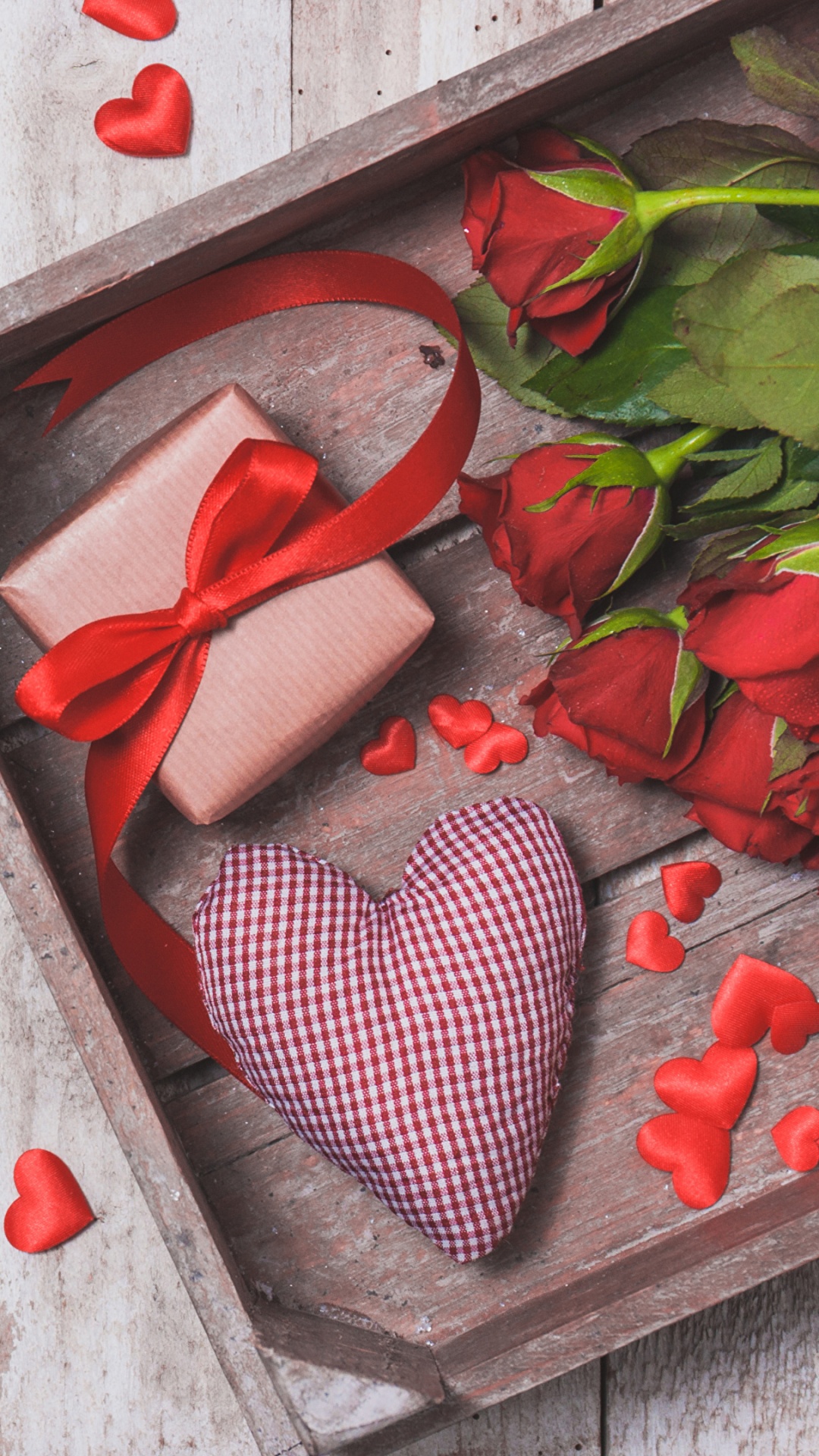 Valentines Tag, Herzen, Geschenk, Holz, Geburtstag. Wallpaper in 1080x1920 Resolution