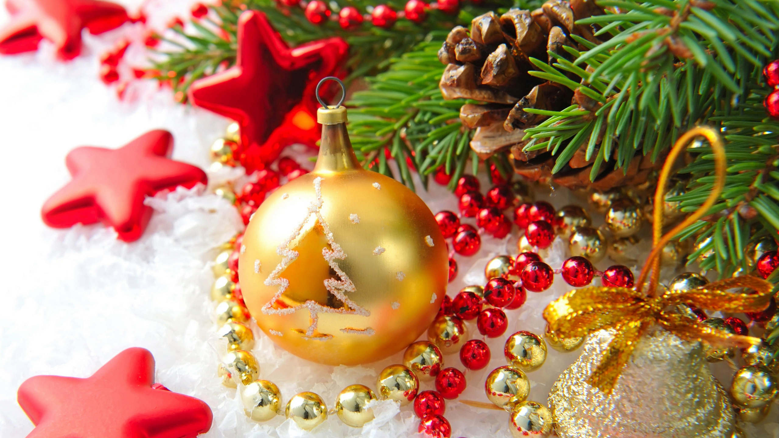 圣诞节那天, 新的一年, 圣诞树, 假日, 圣诞装饰 壁纸 2560x1440 允许