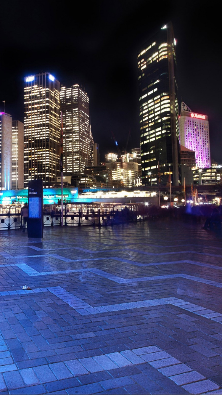 Horizon de la Ville Pendant la Nuit. Wallpaper in 750x1334 Resolution