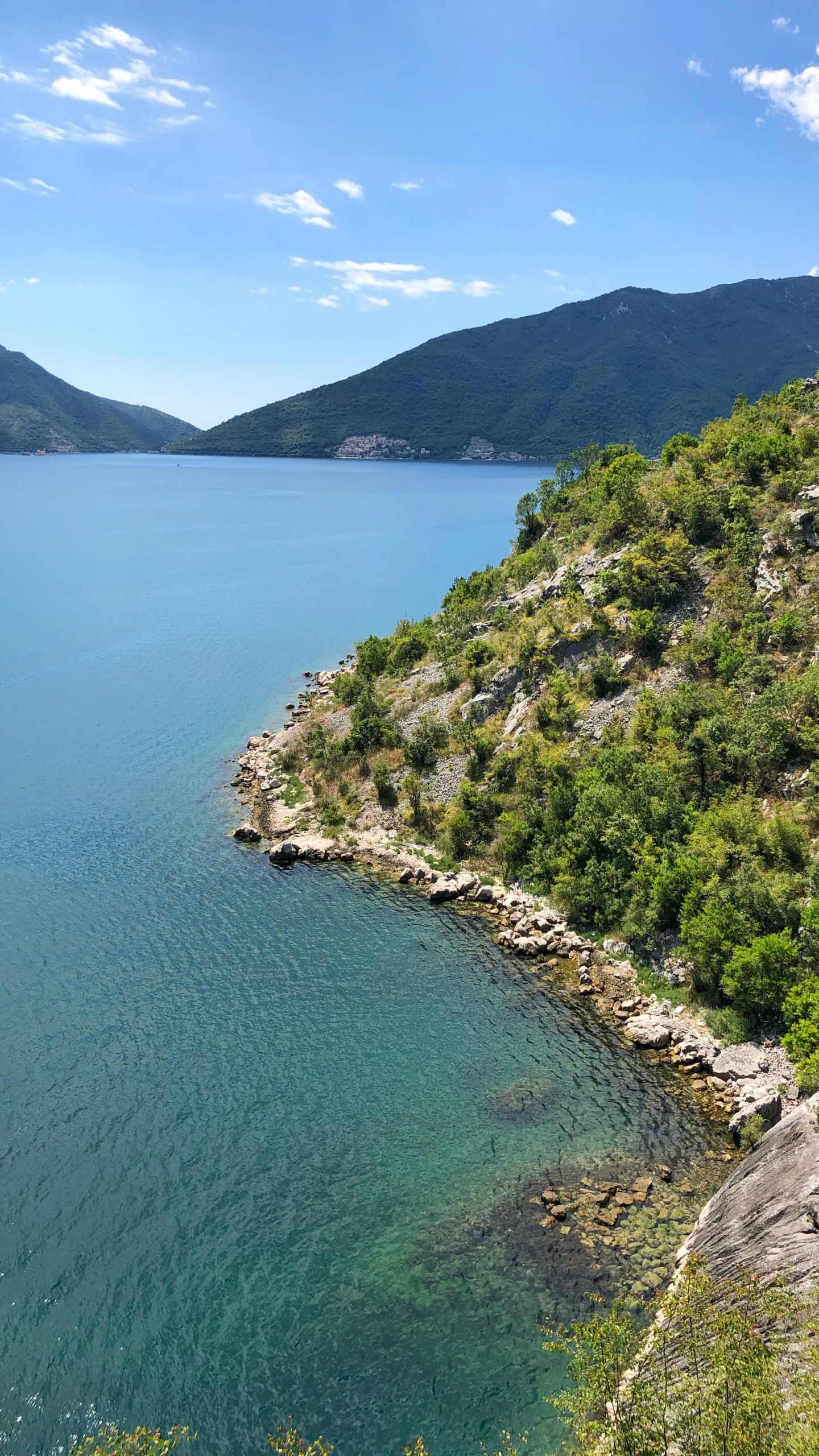 Body of Water, Nature, Mountainous Landforms, Natural Landscape, Water Resources. Wallpaper in 1440x2560 Resolution