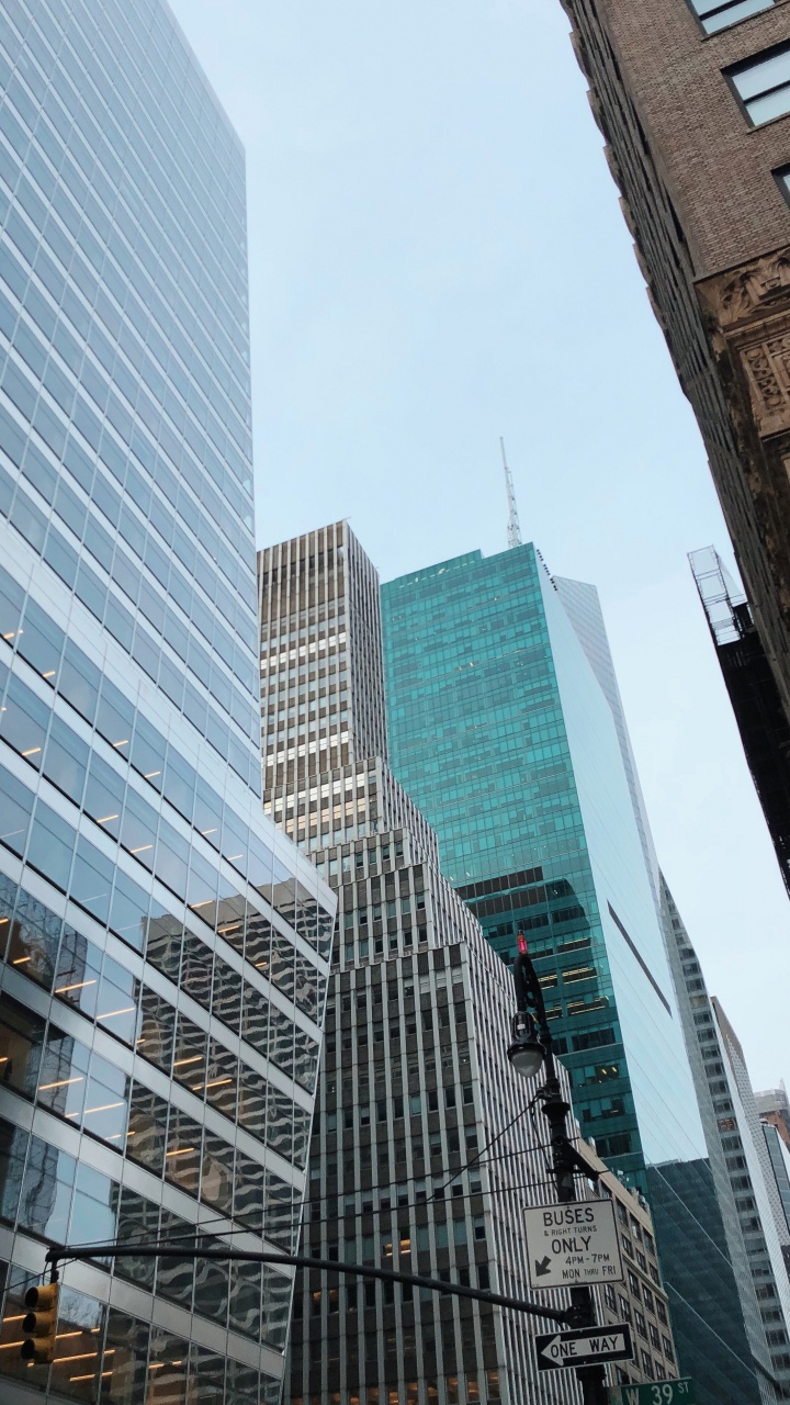 Wolkenkratzer, Tower Block, Tageszeit, Stadtgebiet, Architektur. Wallpaper in 720x1280 Resolution