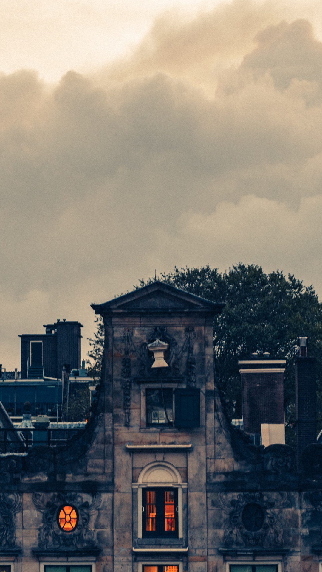 Halloween, Haunted House, Ghost, Two Rivers Mansion, Facade. Wallpaper in 1080x1920 Resolution