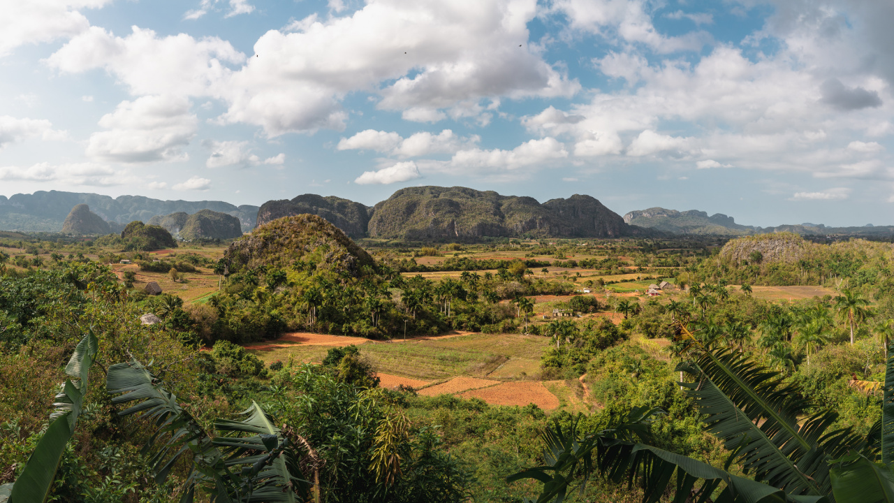 el Valle Del Silencio, le Village, Havana, Brisas Del Caribe, Luberon. Wallpaper in 1280x720 Resolution