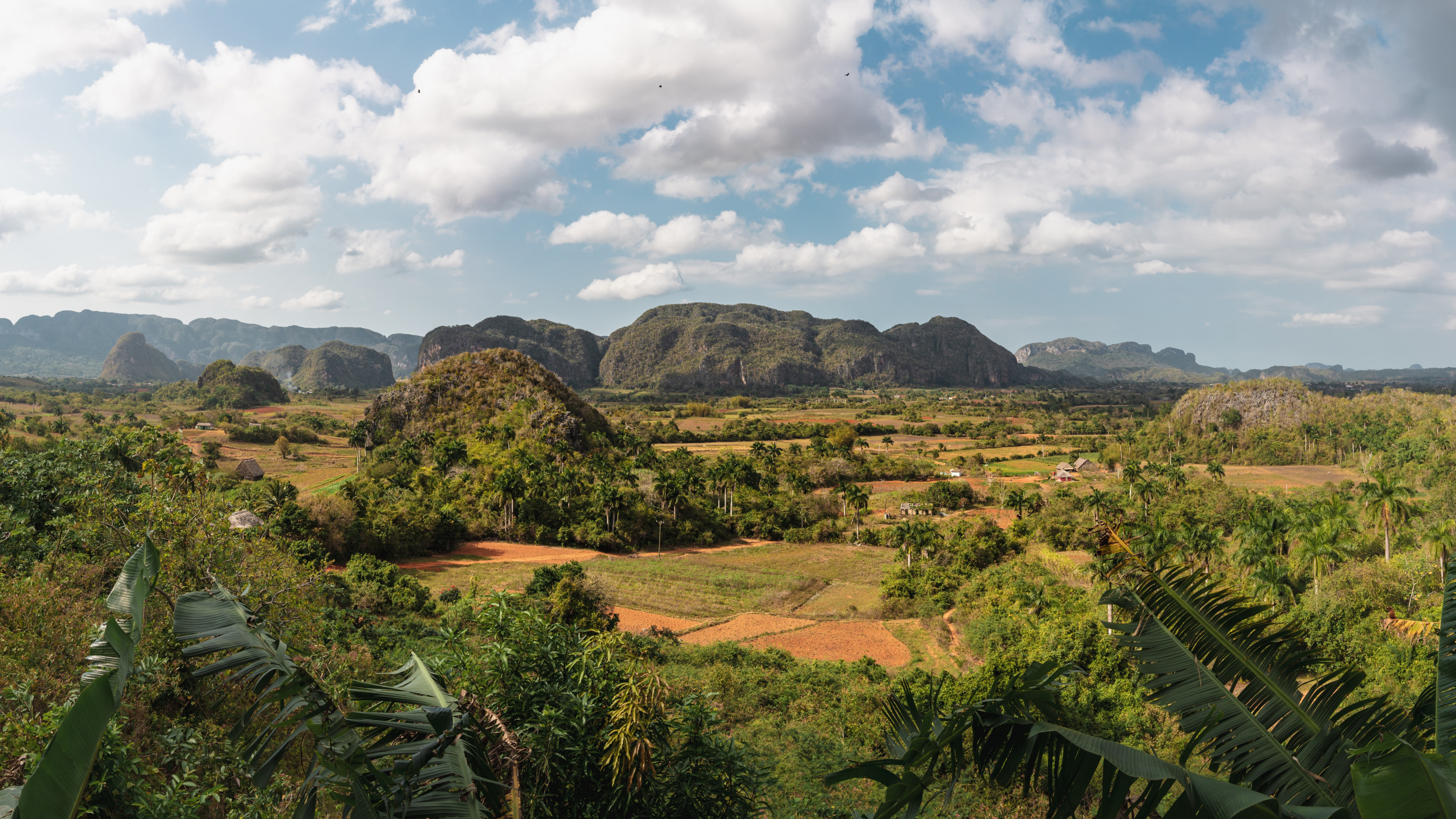 el Valle Del Silencio, le Village, Havana, Brisas Del Caribe, Luberon. Wallpaper in 3840x2160 Resolution