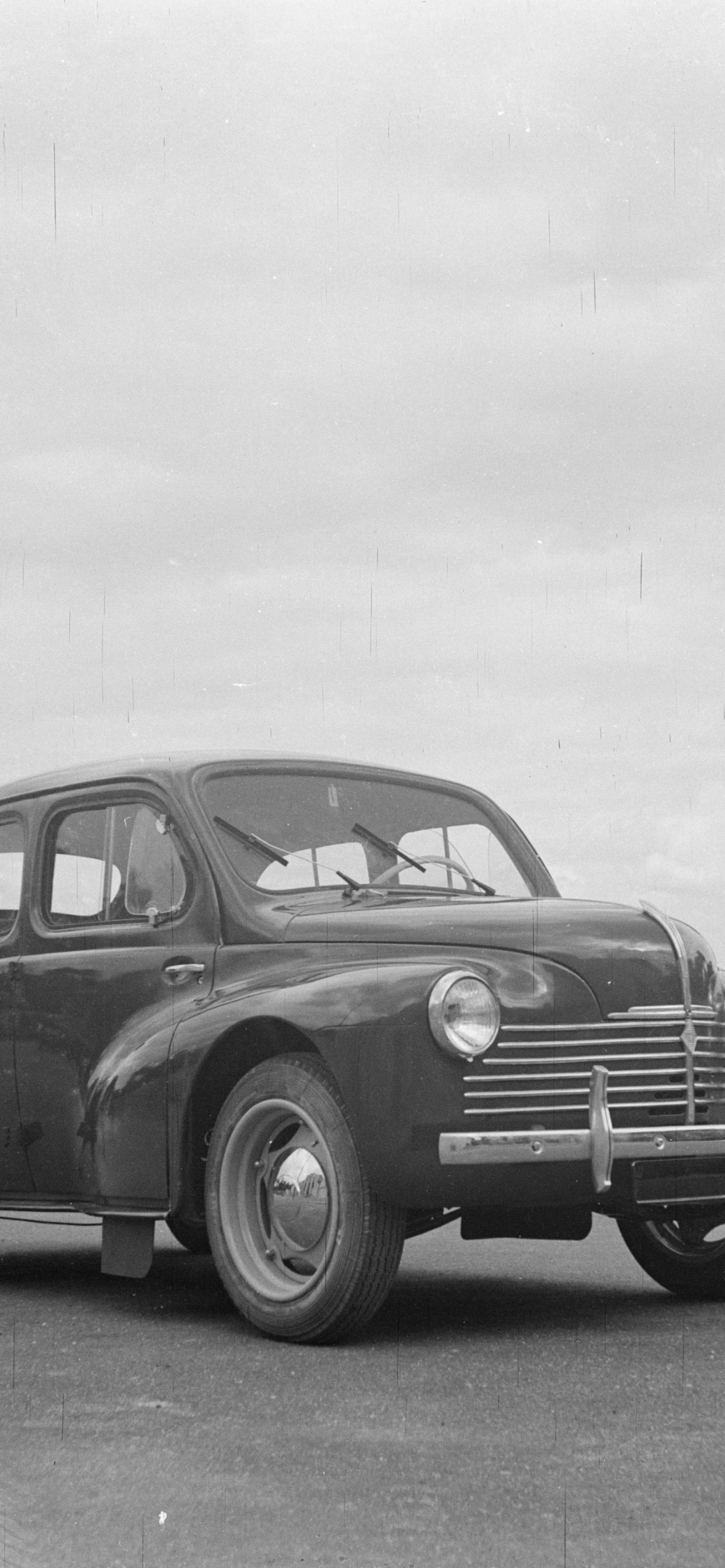 Grayscale Photo of Vintage Car. Wallpaper in 1242x2688 Resolution