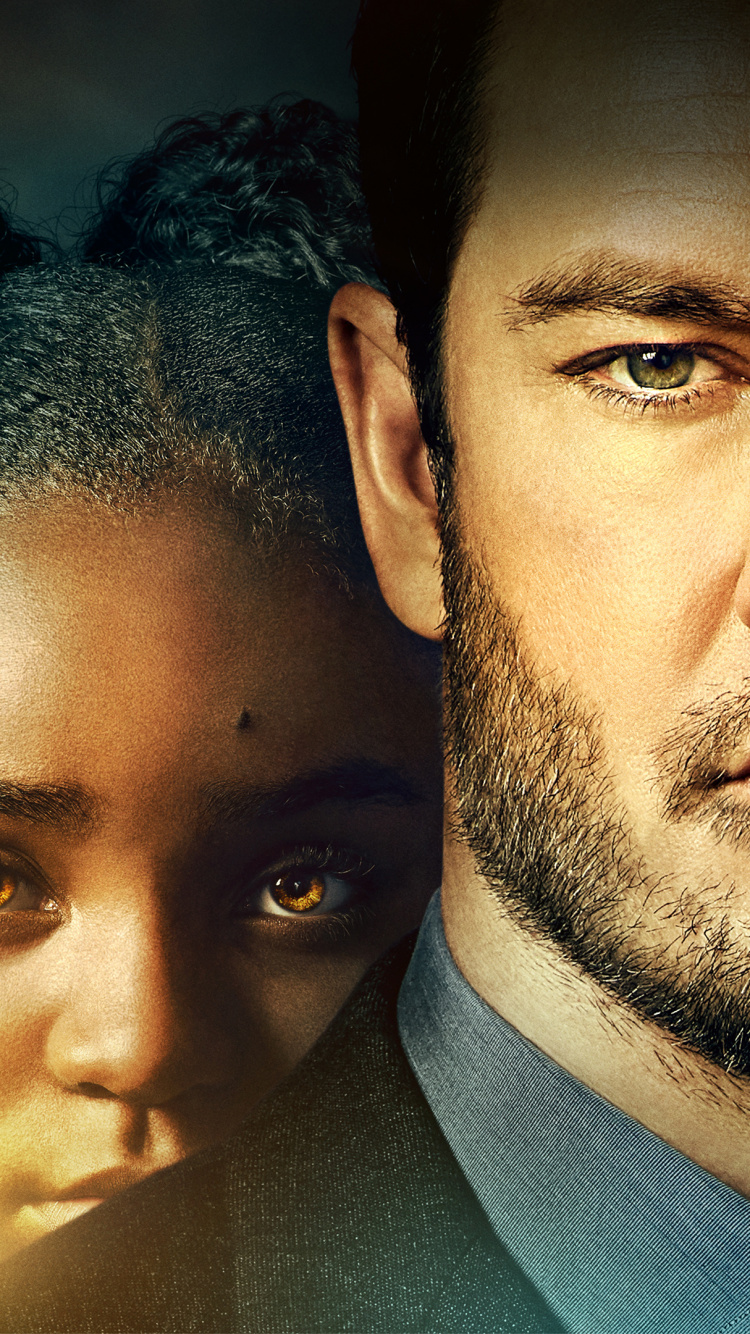 Mann in Grauer Anzugjacke. Wallpaper in 750x1334 Resolution