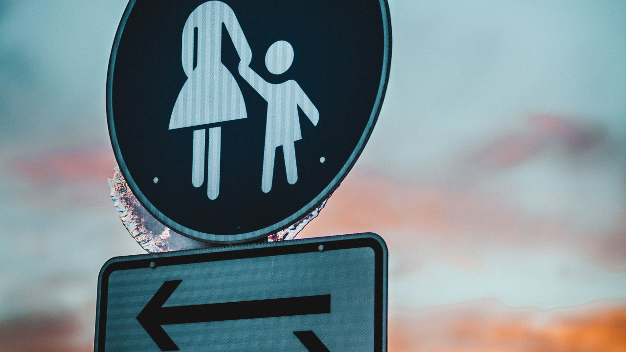 Señal de Prohibido Fumar en Blanco y Negro. Wallpaper in 1280x720 Resolution